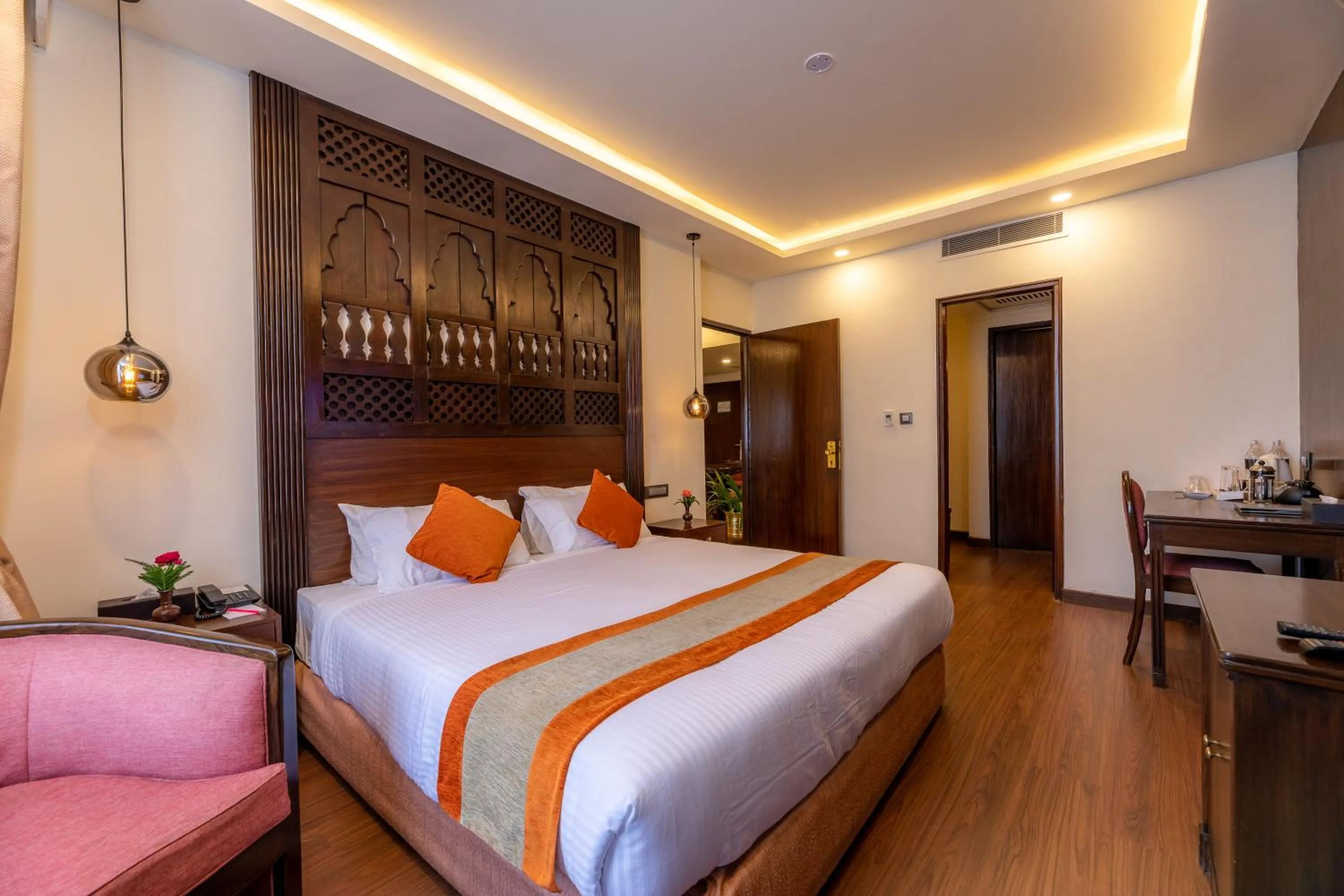 Bed in The Malla Hotel - Thamel, 2 km to Swayambhunath Temple