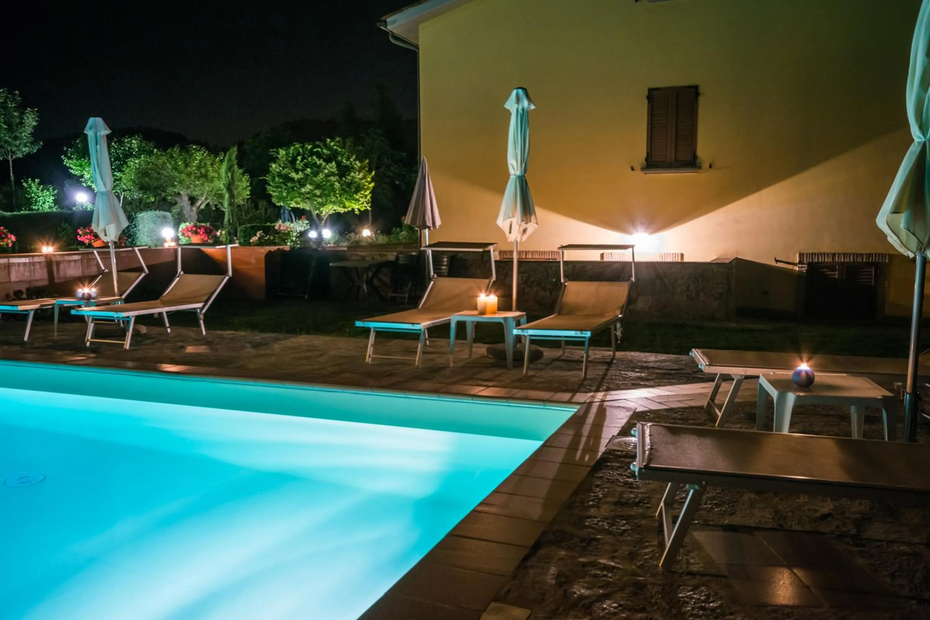 Night in B&B Maesta' Di Cudino
