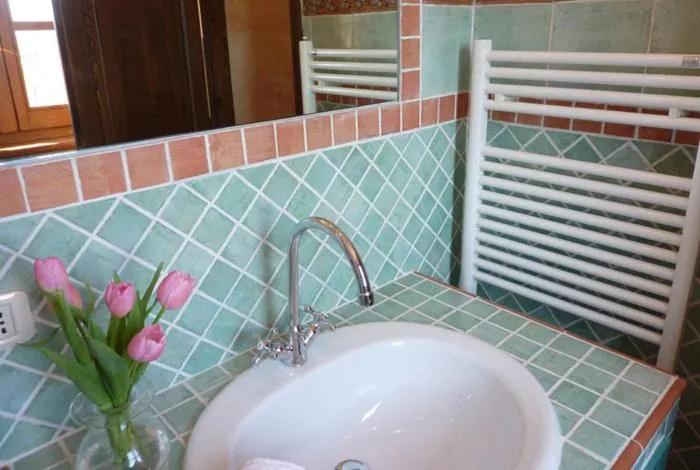 Toilet in B&B Maesta' Di Cudino