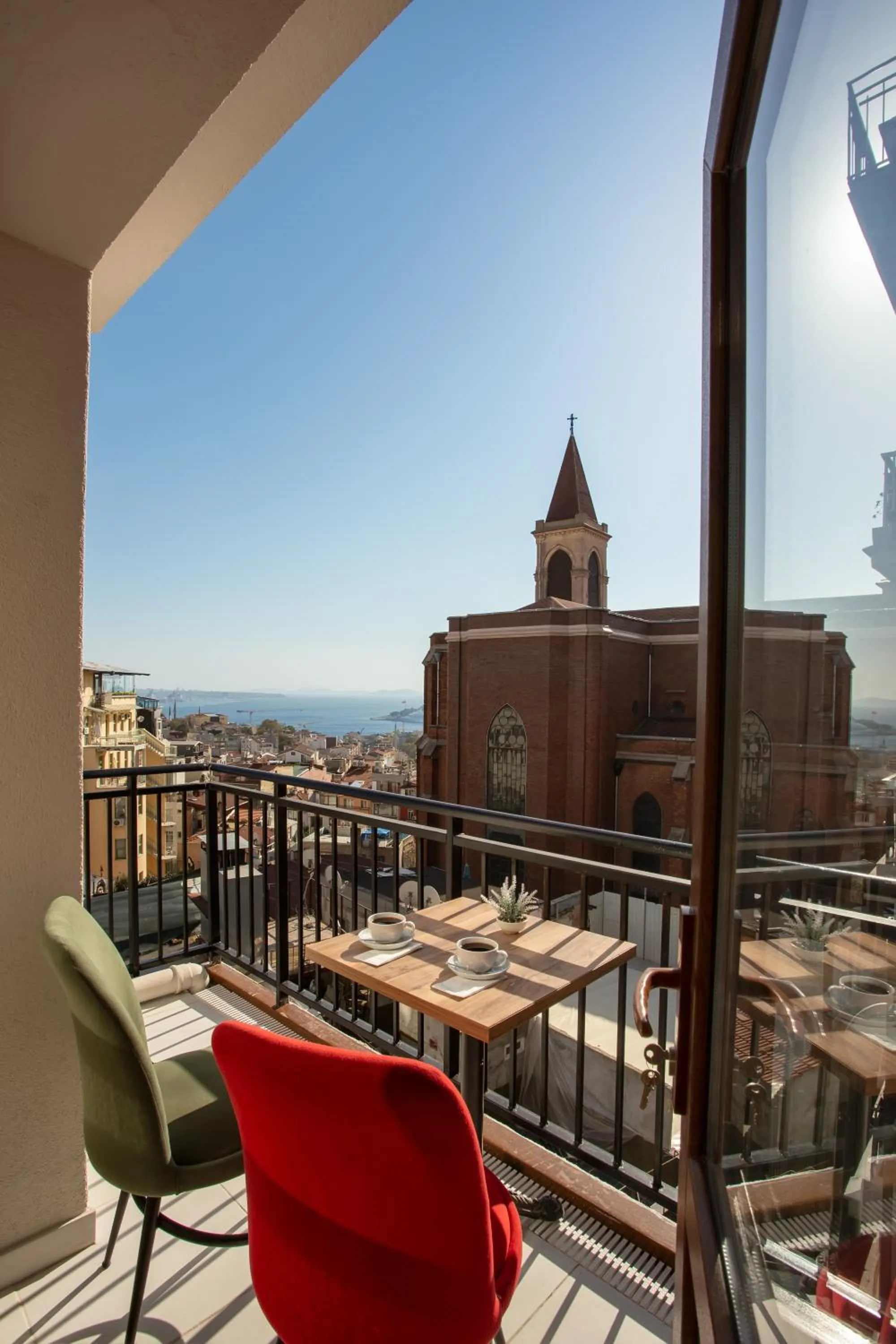 Balcony/Terrace in West Palace