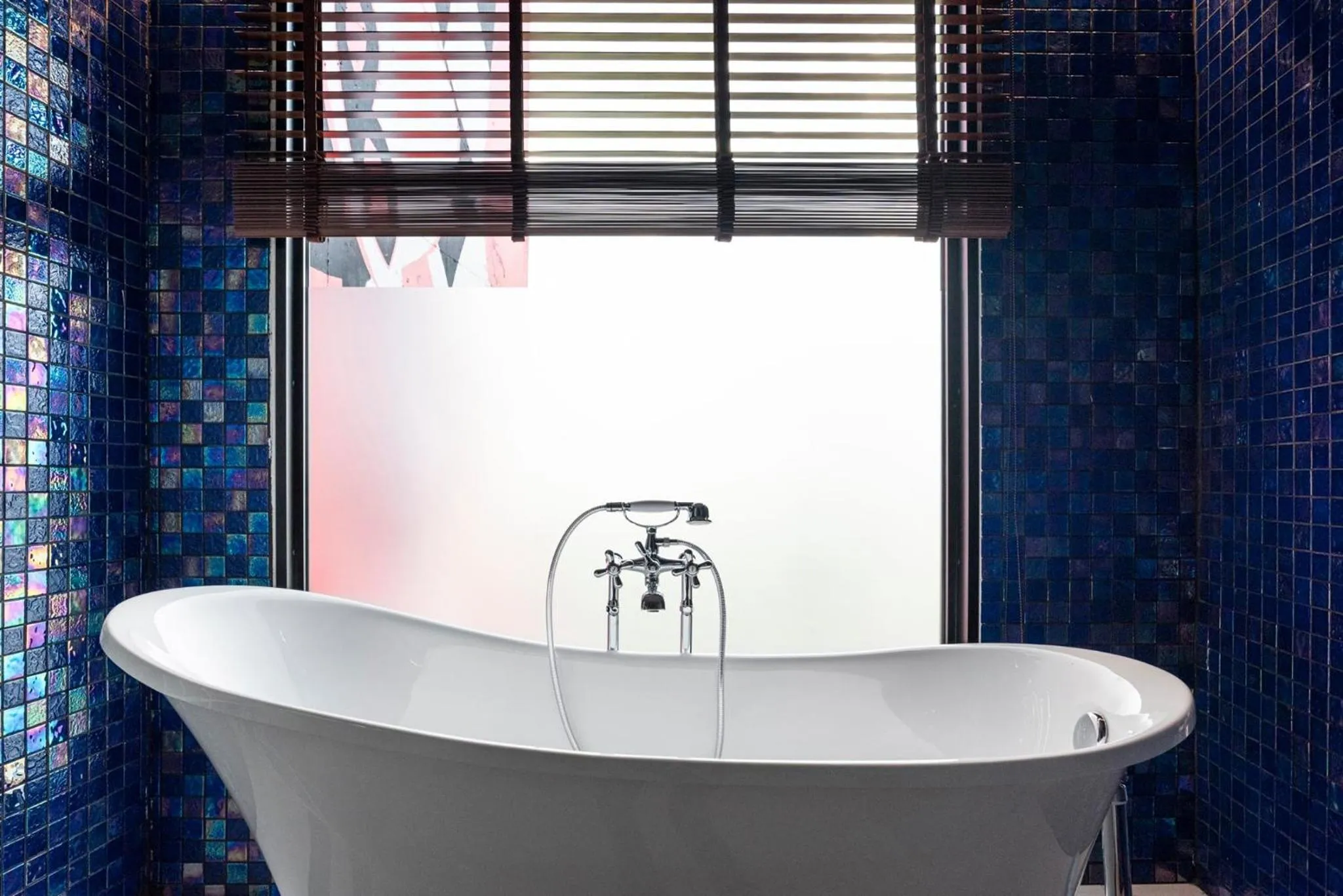 Bath in MeStyle Museum Hotel