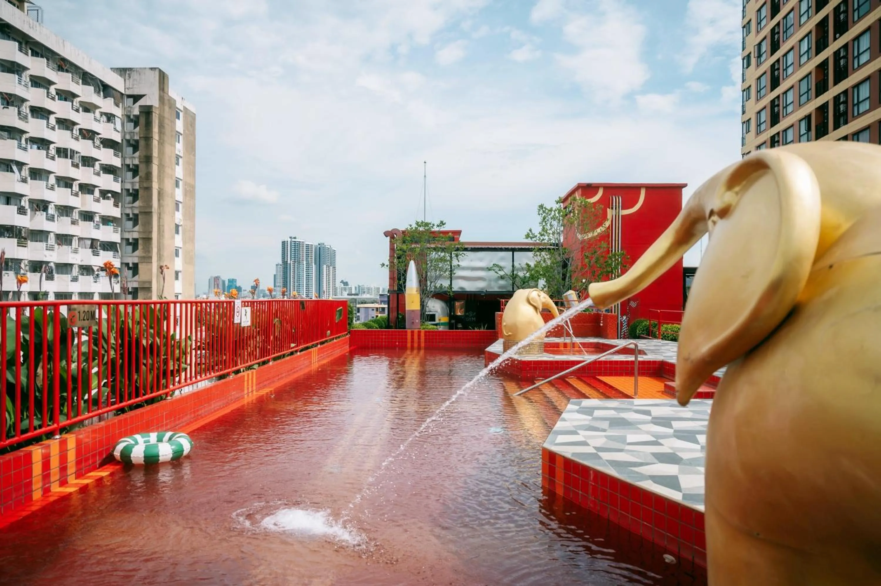 Swimming pool in MeStyle Museum Hotel