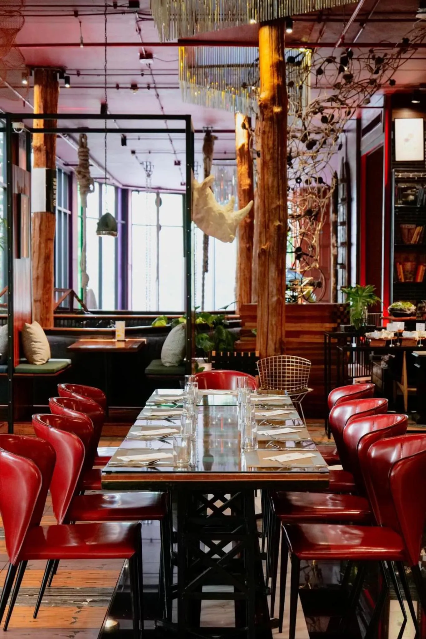 Restaurant/places to eat in MeStyle Museum Hotel