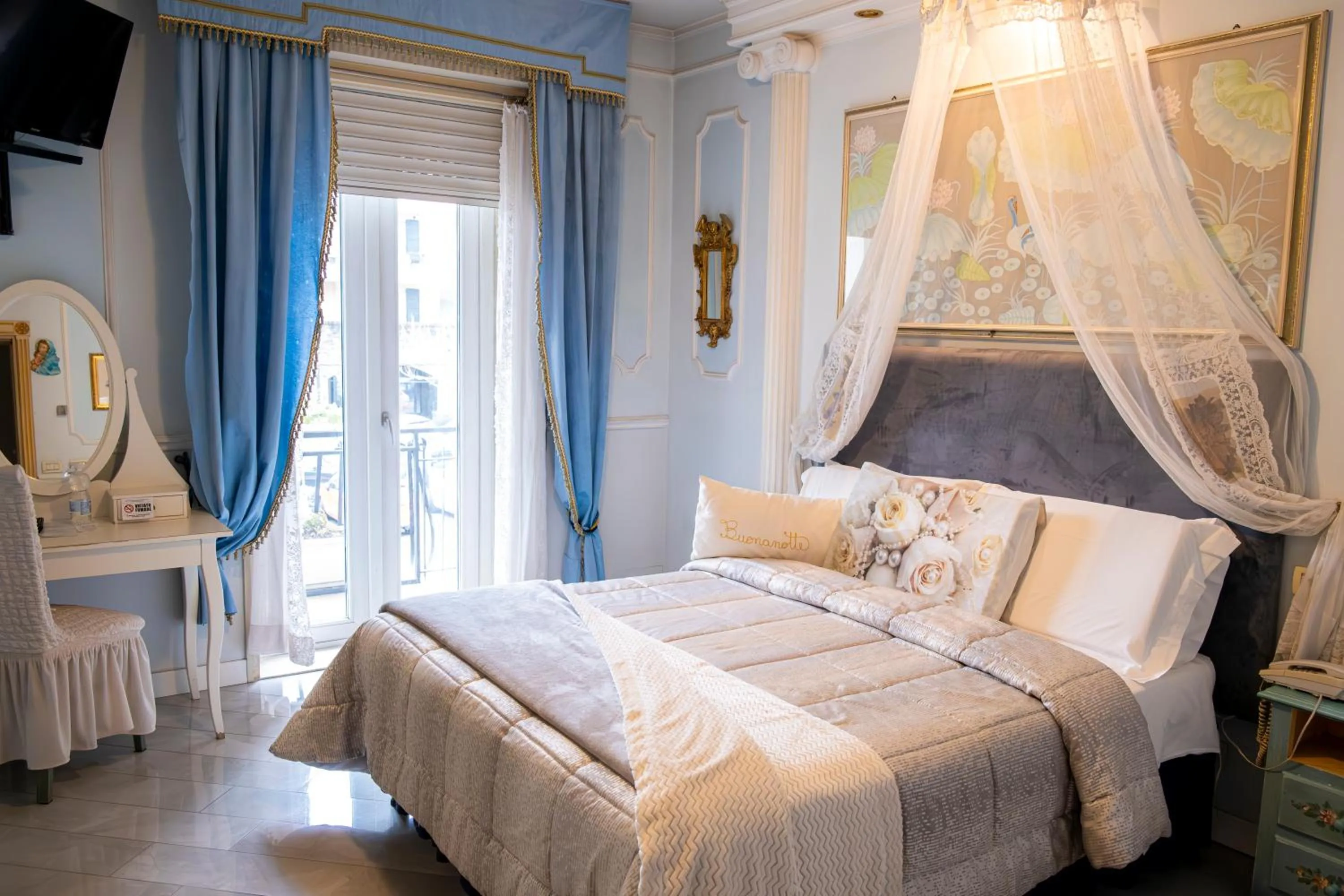 Bedroom, Bed in Hotel Vandelli