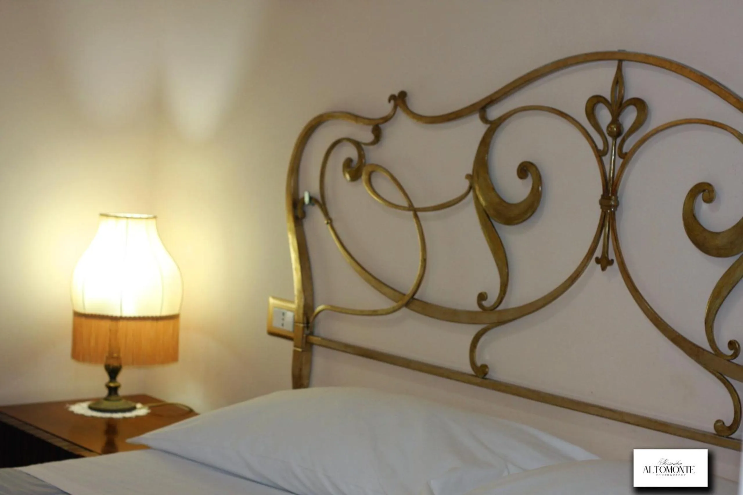 Bed in Borgo Antico Santa Lucia