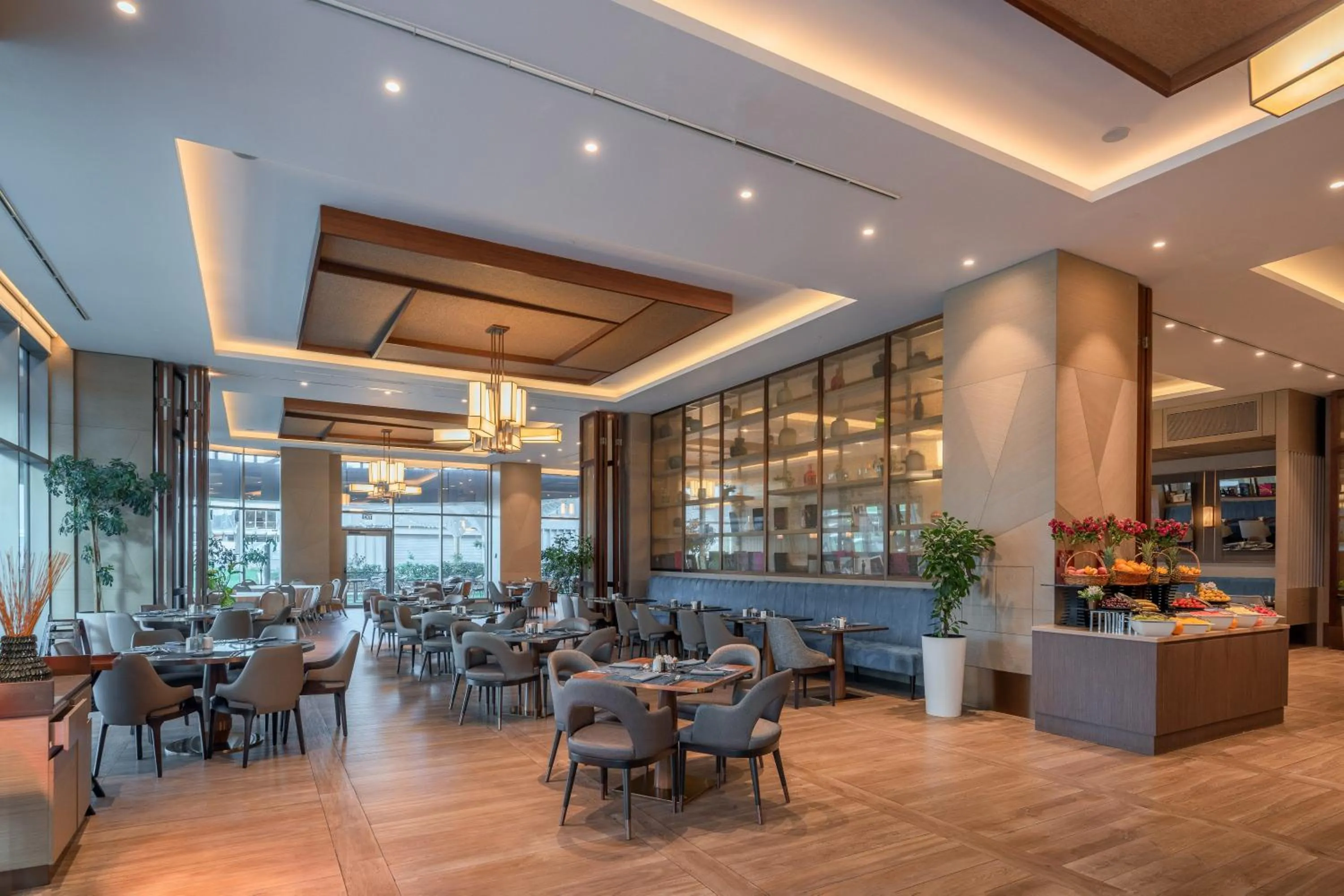Restaurant/places to eat in Hilton Tashkent City