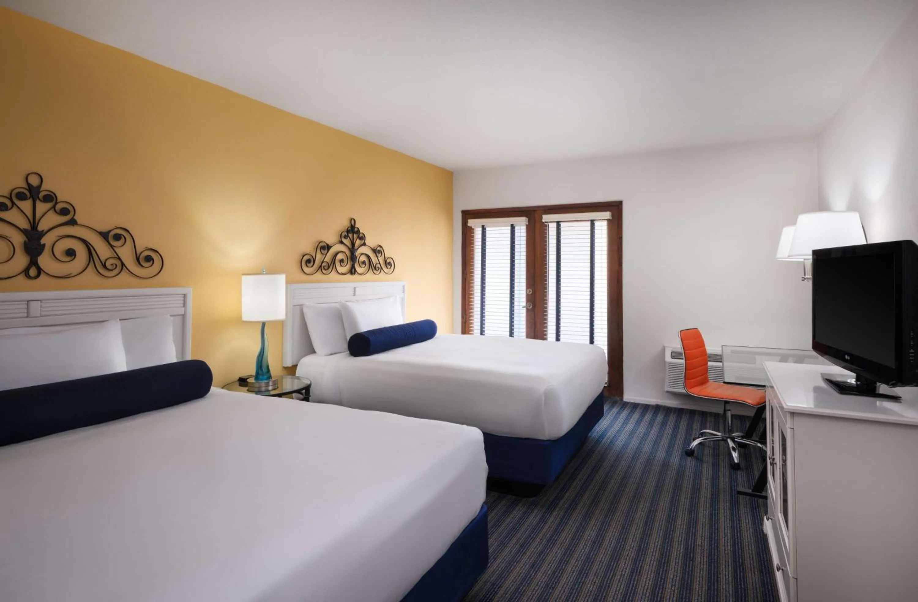 Bedroom, Bed in Hotel Zico, BW Signature Collection