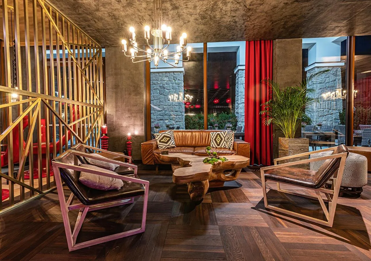 Lounge or bar in Nosalowy Park Hotel & Spa