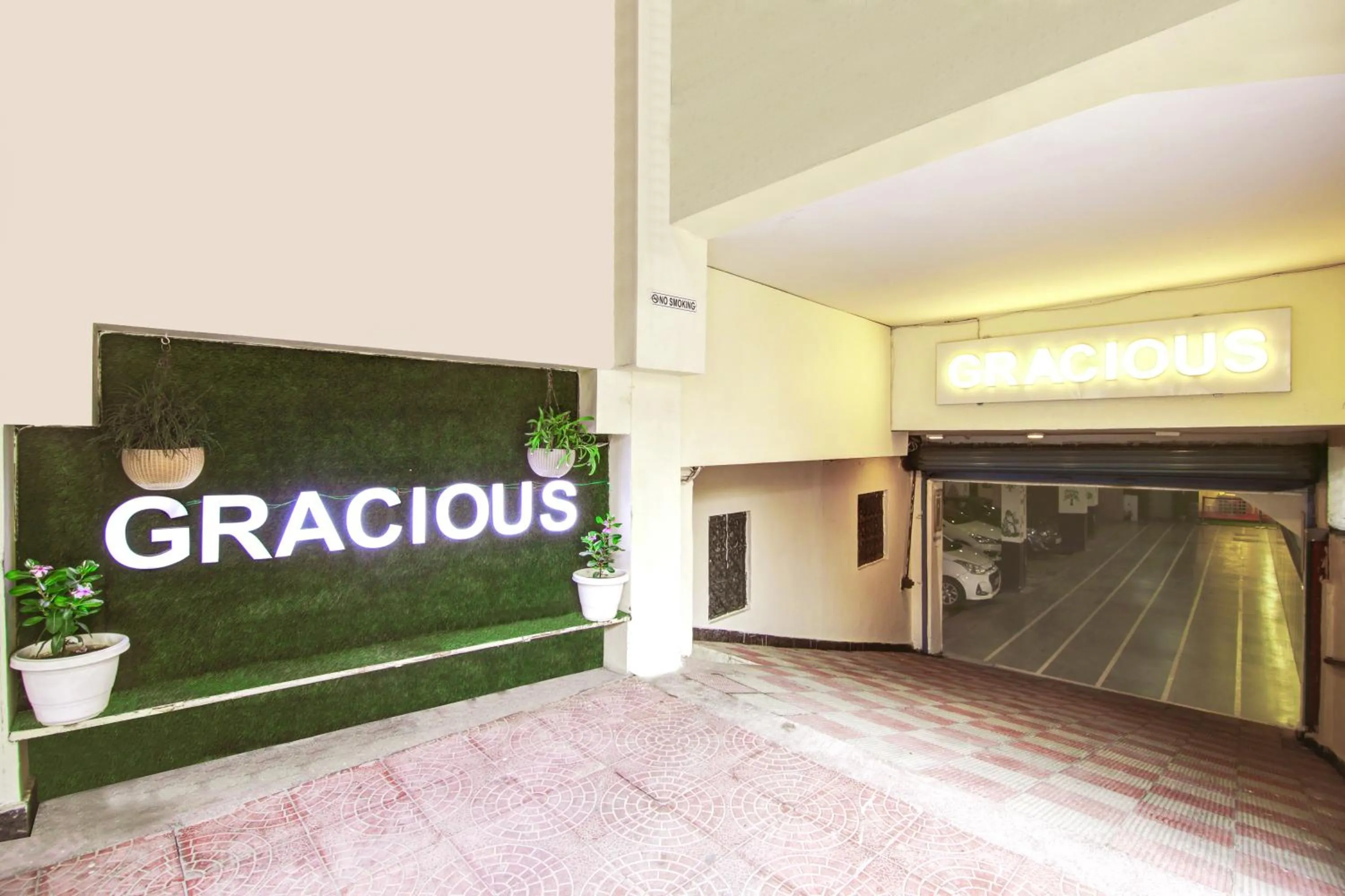 Property building in Gracious by Vishesh Hotels & Home Stay