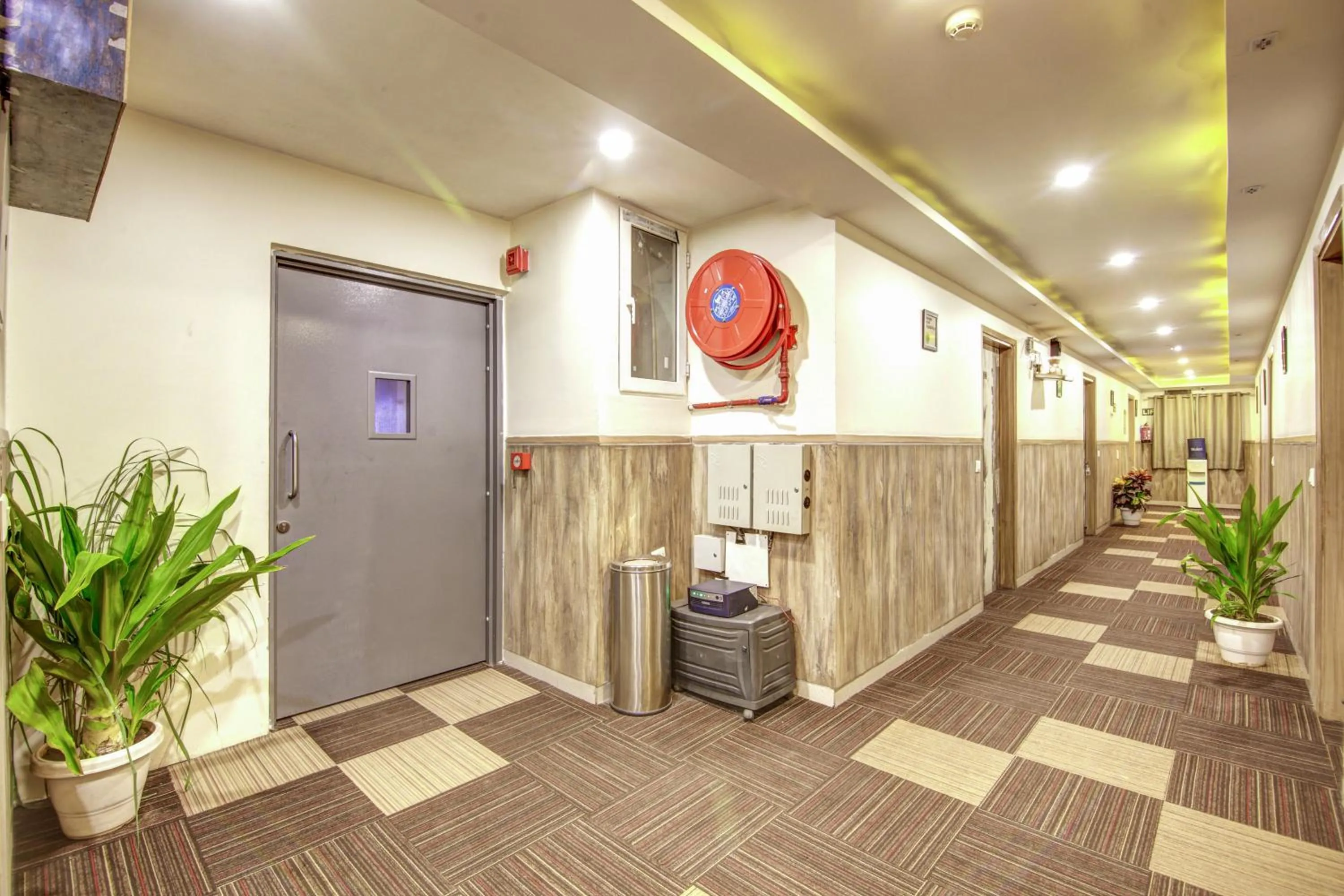 Property building in Gracious by Vishesh Hotels & Home Stay