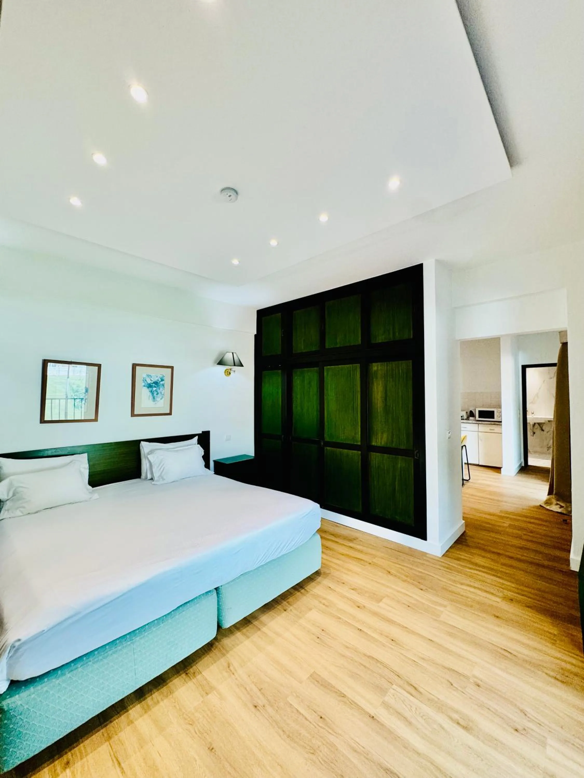 Bed in VALE MAR Guest