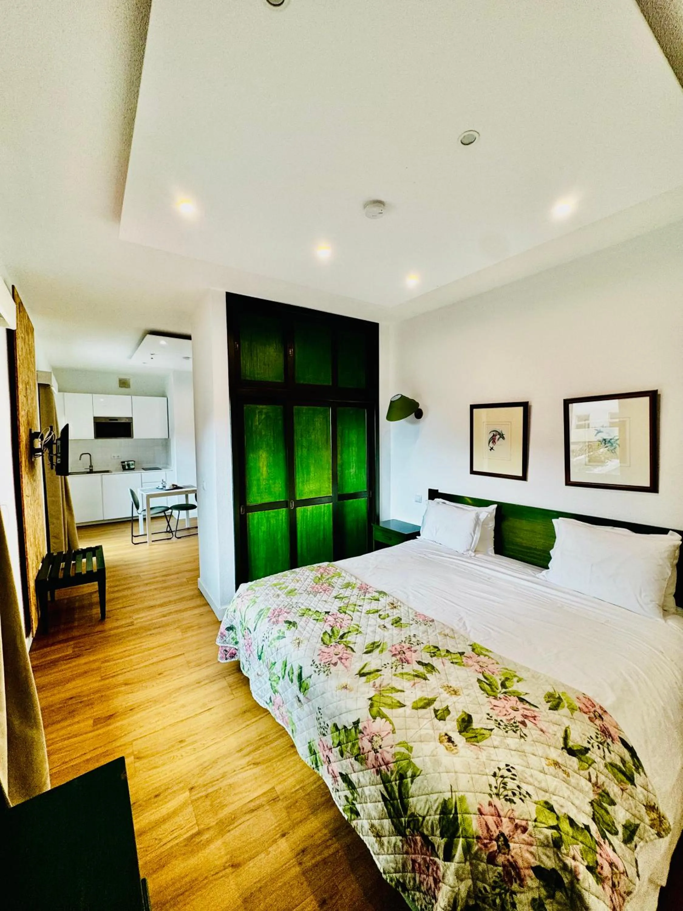 Bed in VALE MAR Guest