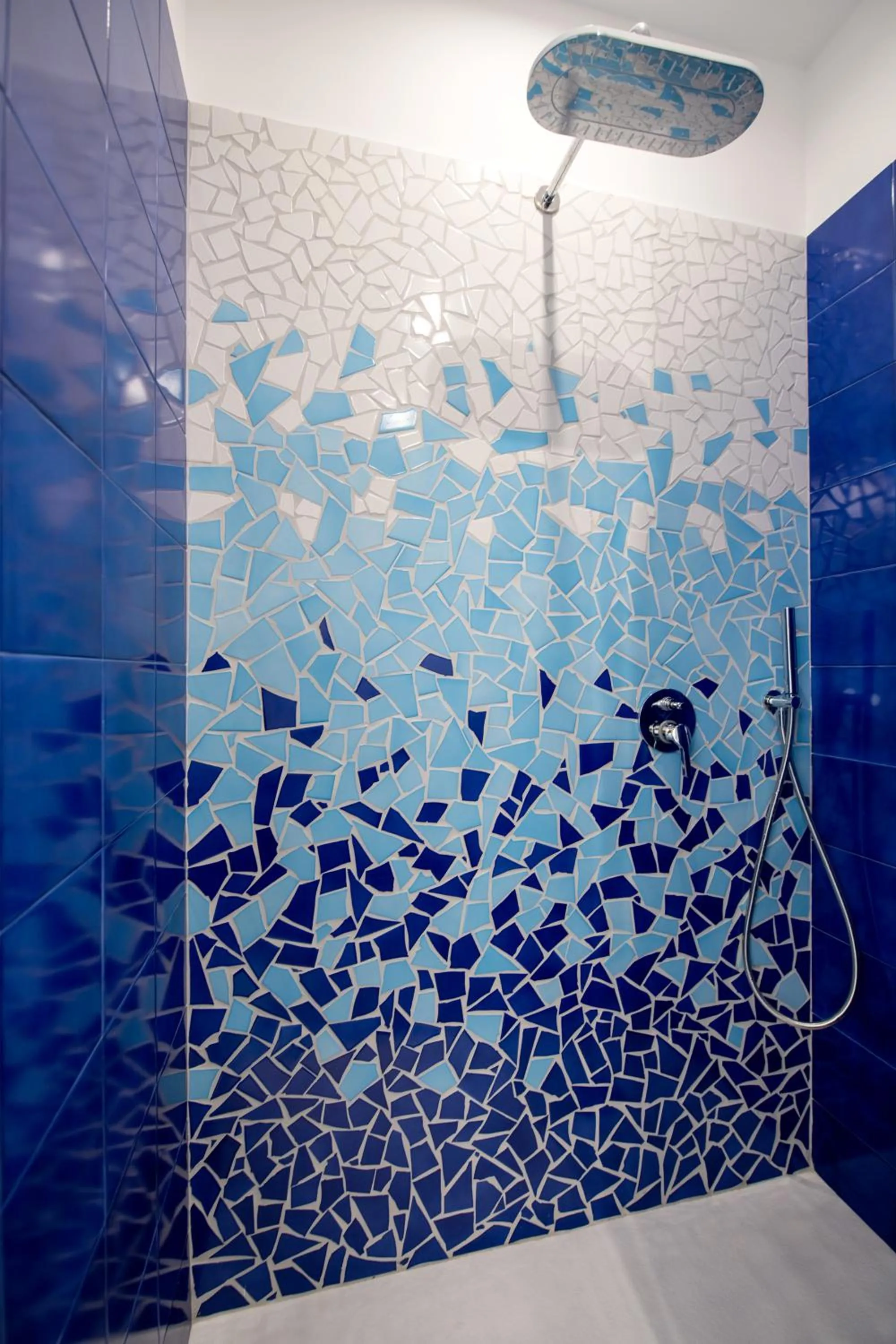 Bathroom in Aquae Romanae Piazza Lauro