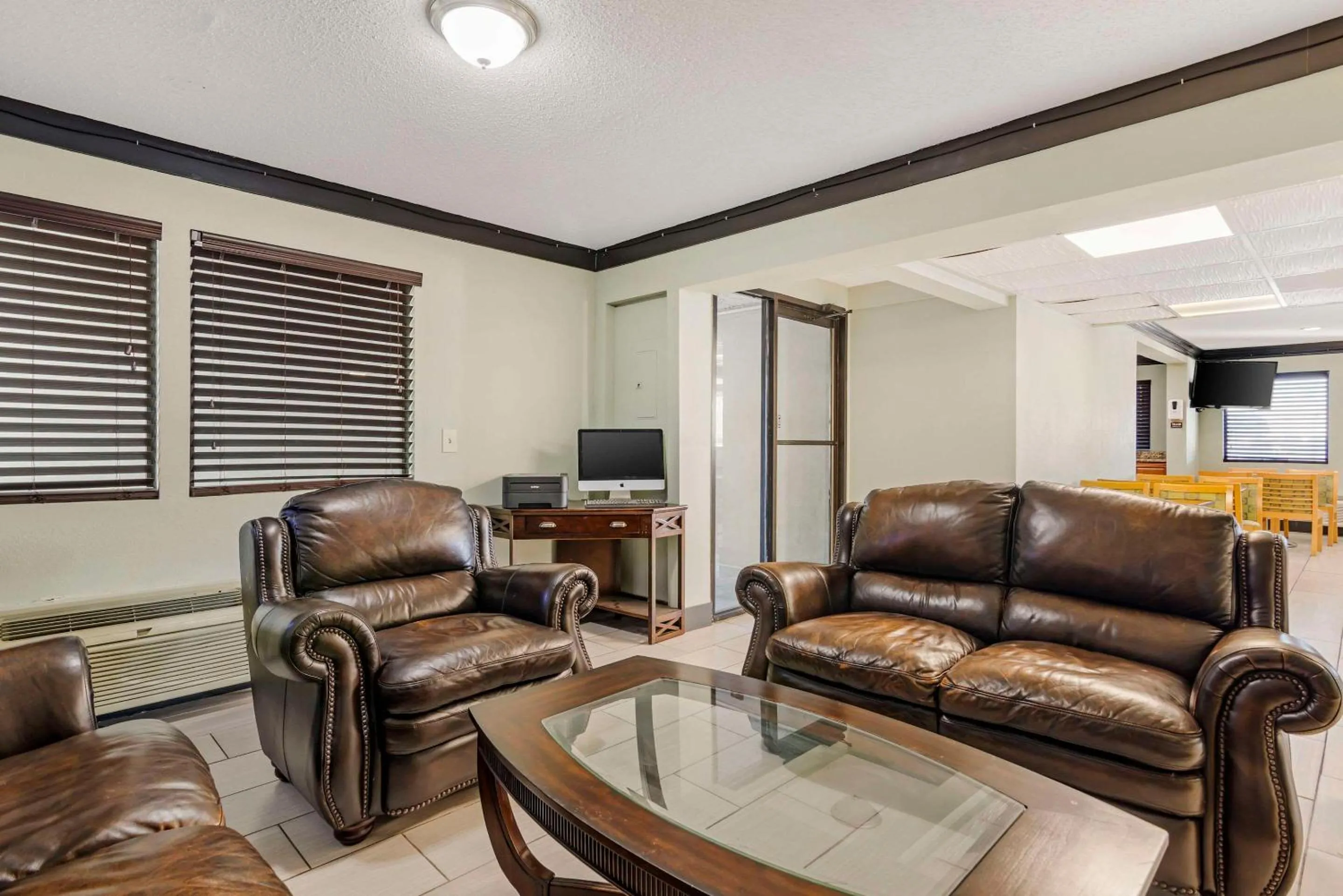 Lobby or reception in Quality Inn & Suites Morrow Atlanta South