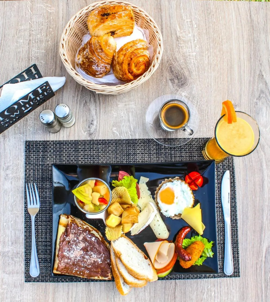 Breakfast in Kenz Mehdia Hotel Resort