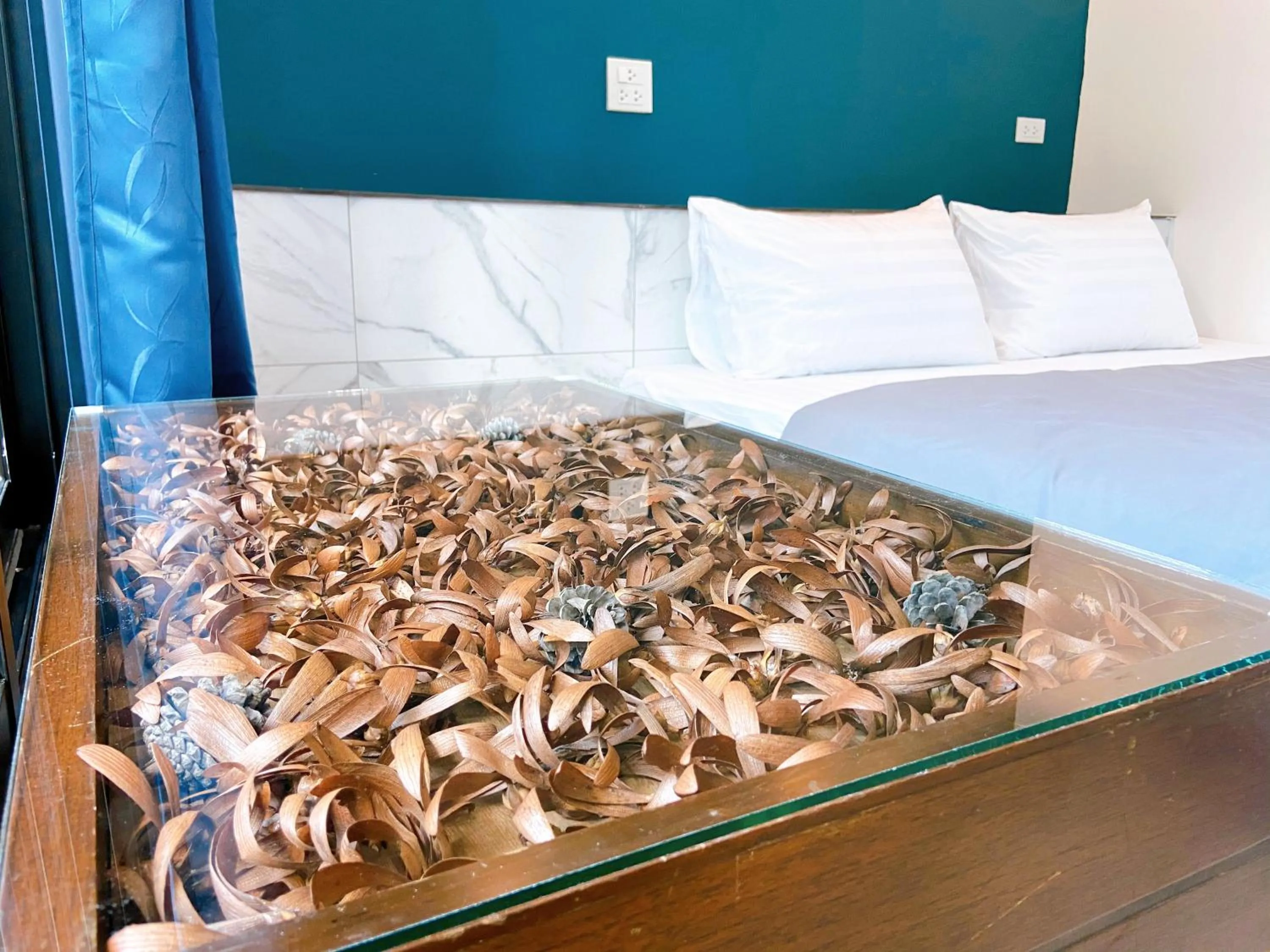 Bed in Petchngam Home Resort