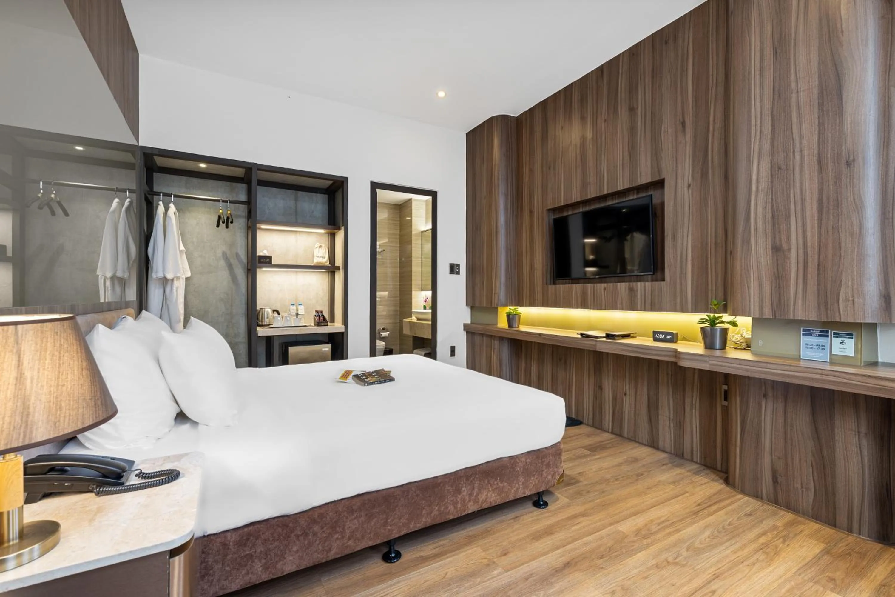 Photo of the whole room, Bed in Hadiva Boutique Hotel