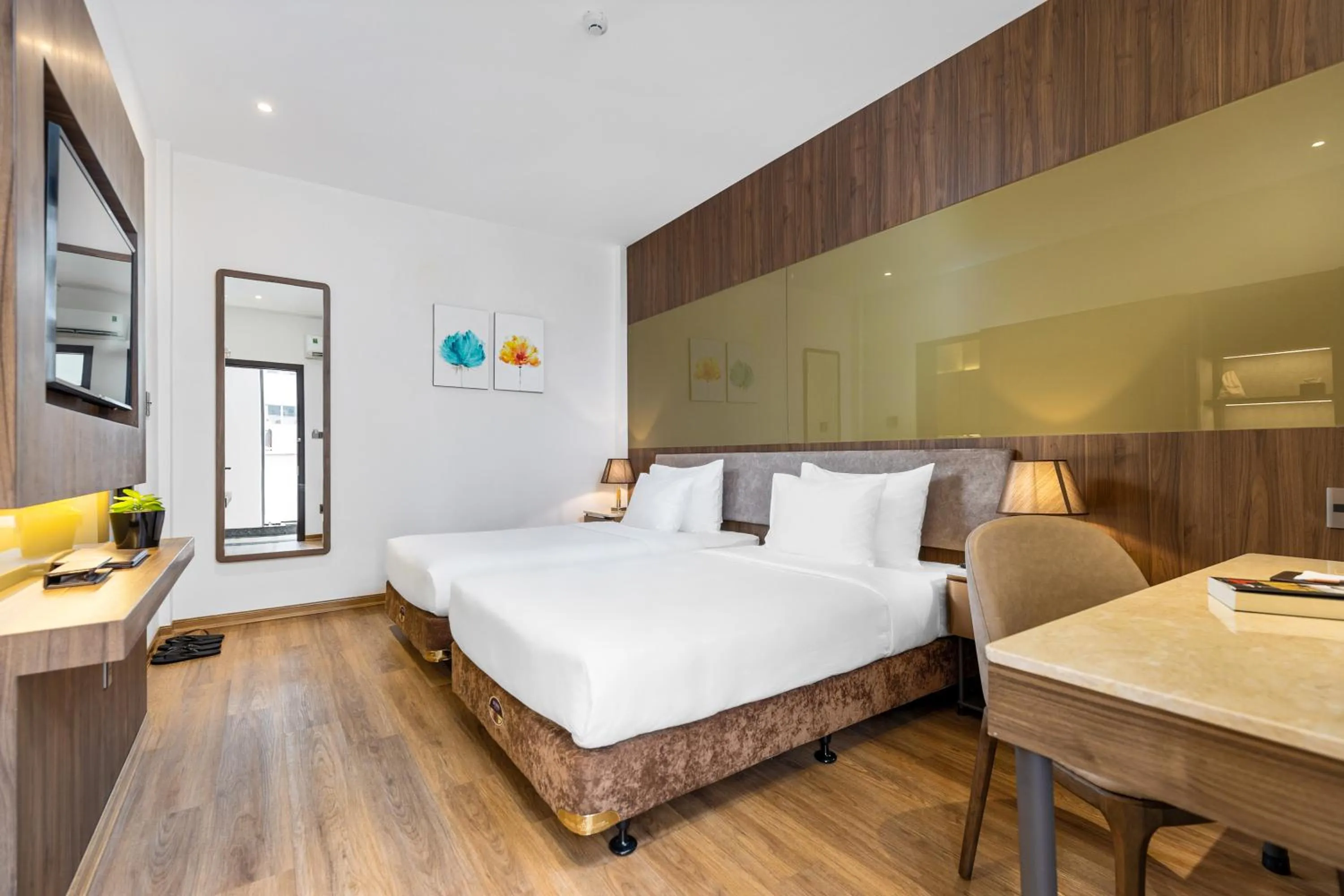 hair dresser, Bed in Hadiva Boutique Hotel