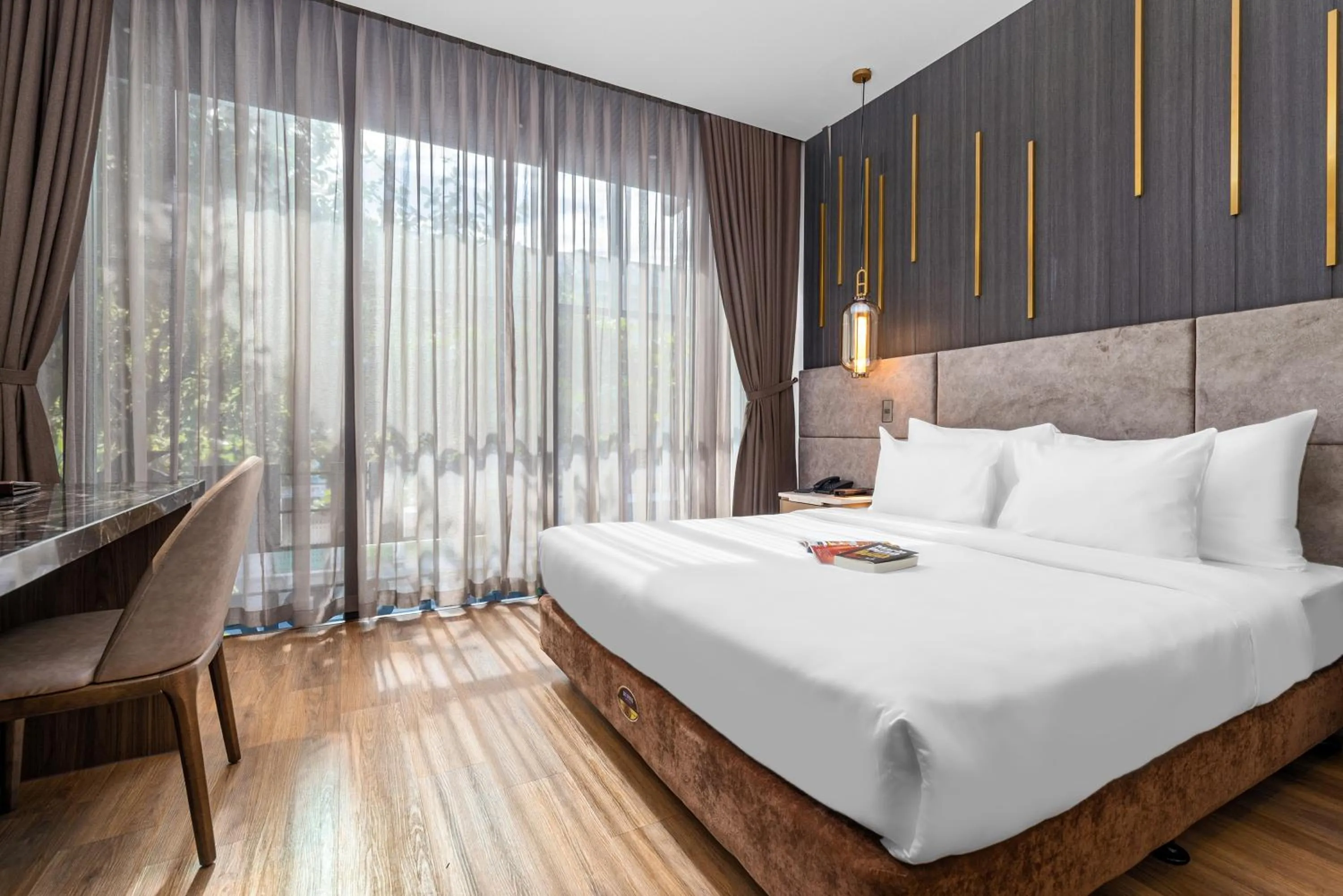 Living room, Bed in Hadiva Boutique Hotel