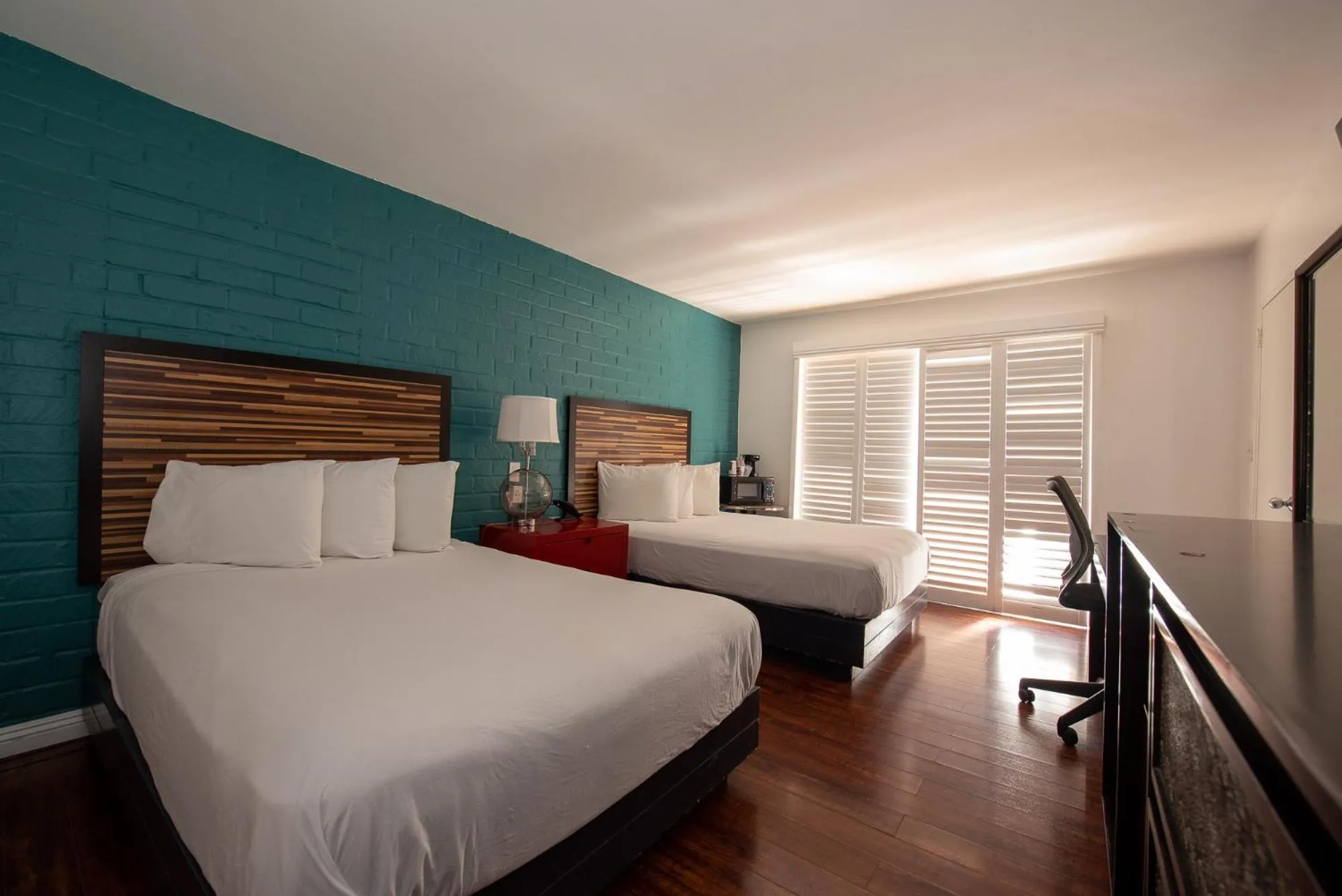 Hollywood Downtowner Inn