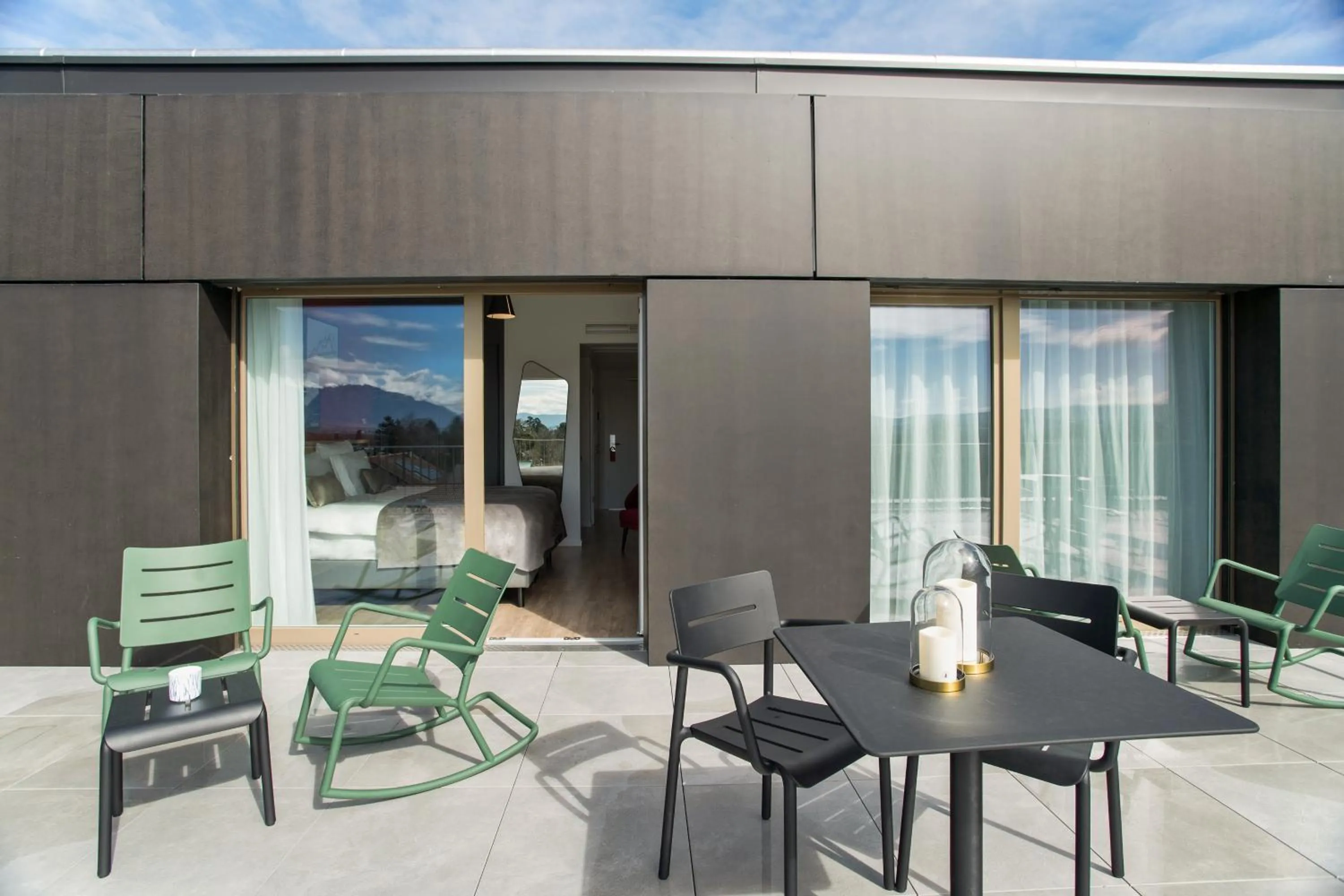 Property building in Appart'City Collection Genève Aéroport - Vernier