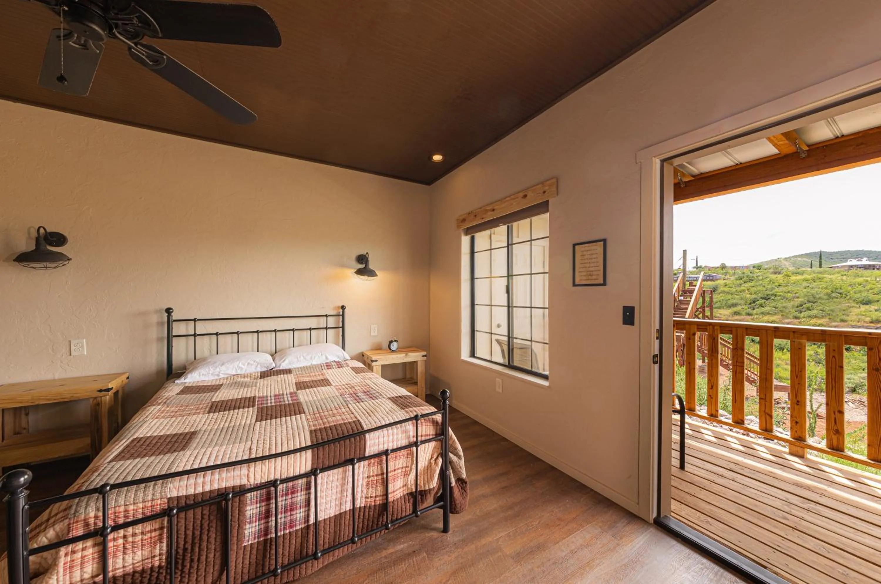 Bed in -Pet Friendly- Miners Cabin #5 -Two Double Beds - Private Balcony