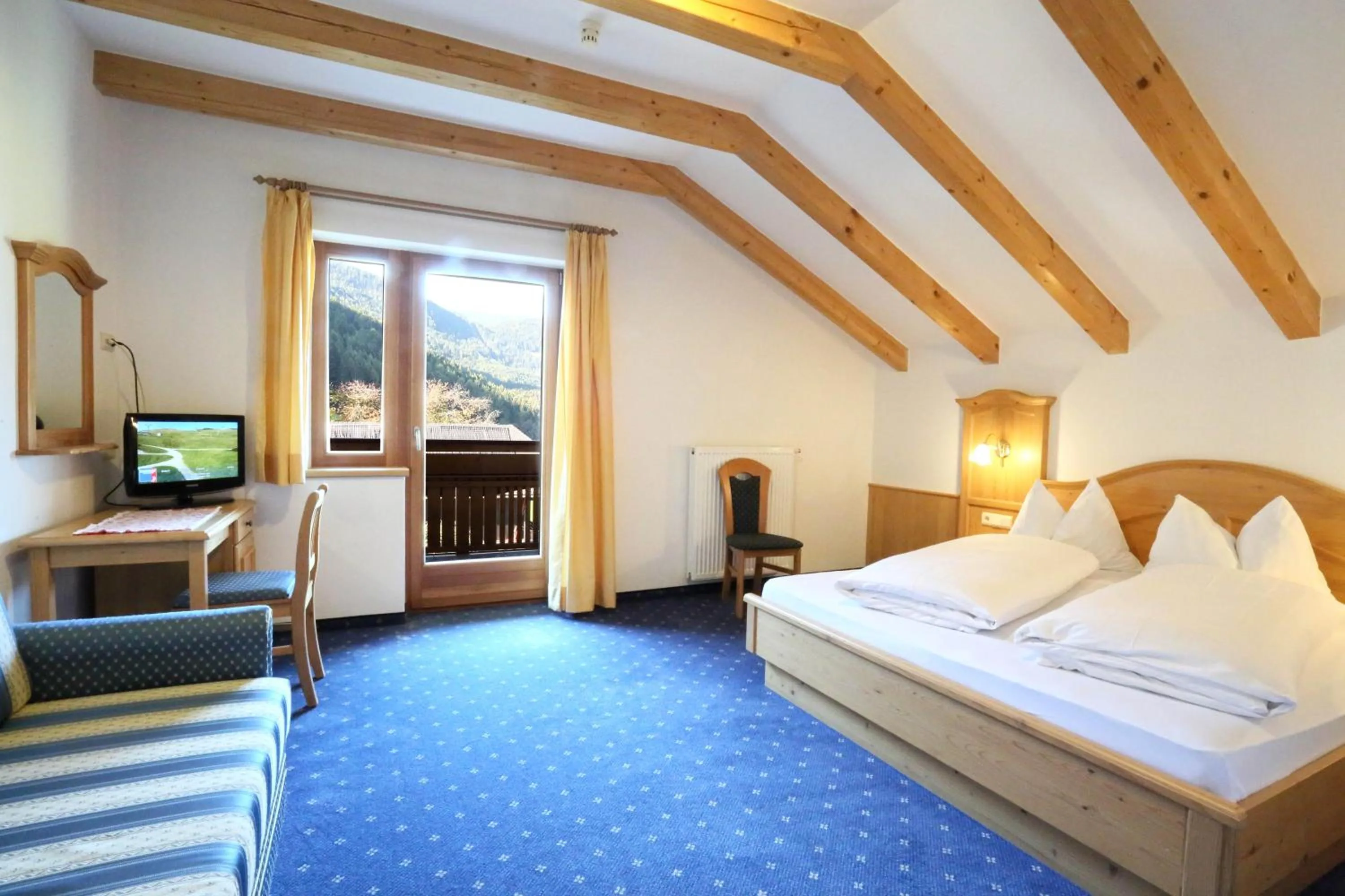 Bed in Hotel Pichlerhof