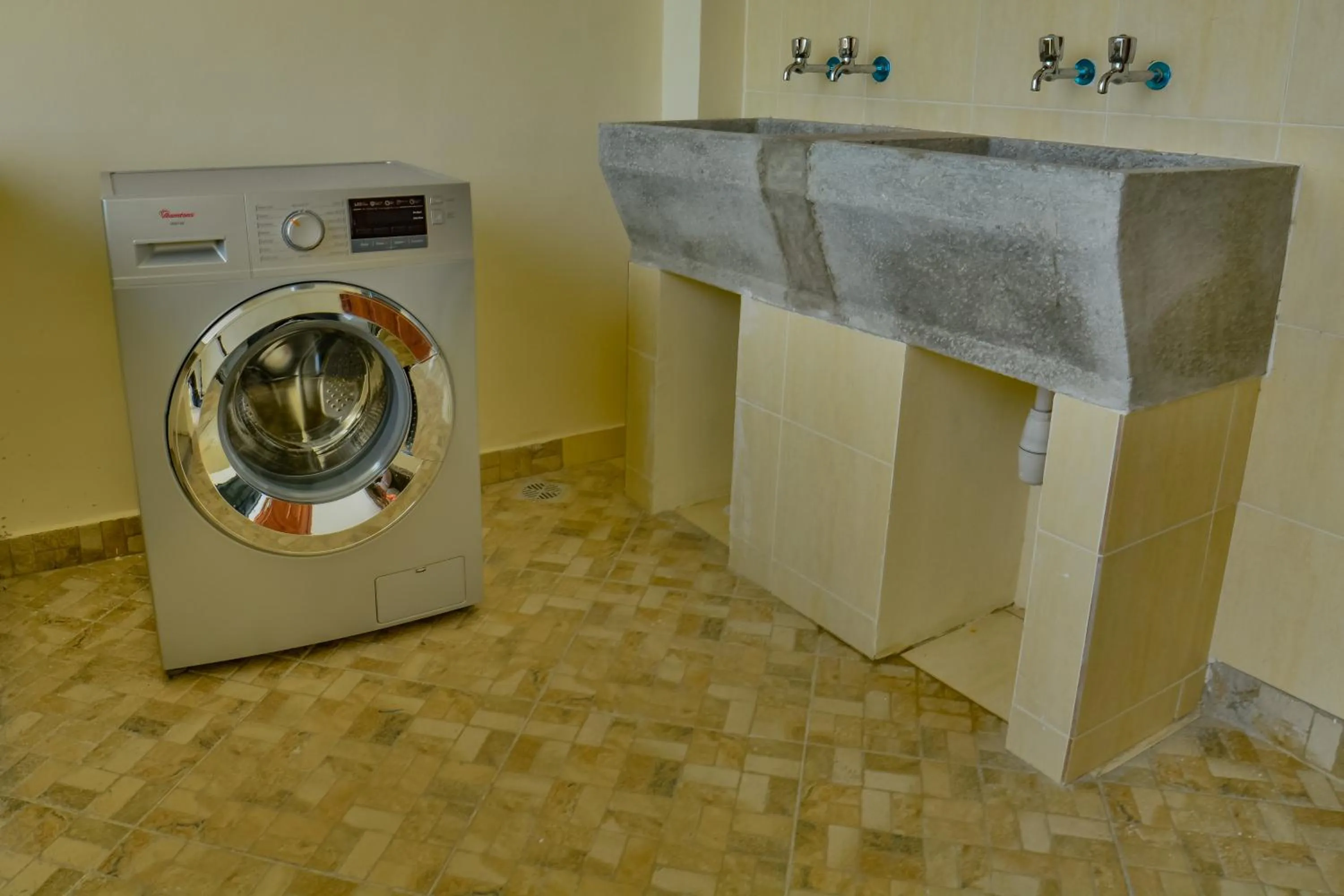 Bathroom in Fenns Cozy Apartment - Nyali