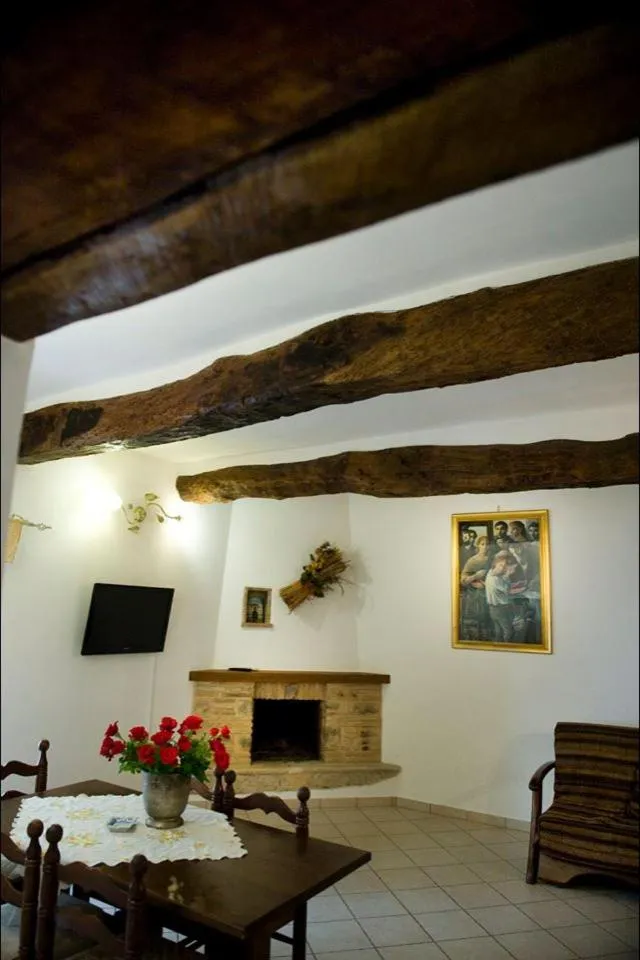 Dining area in Bed And Breakfast Mblò