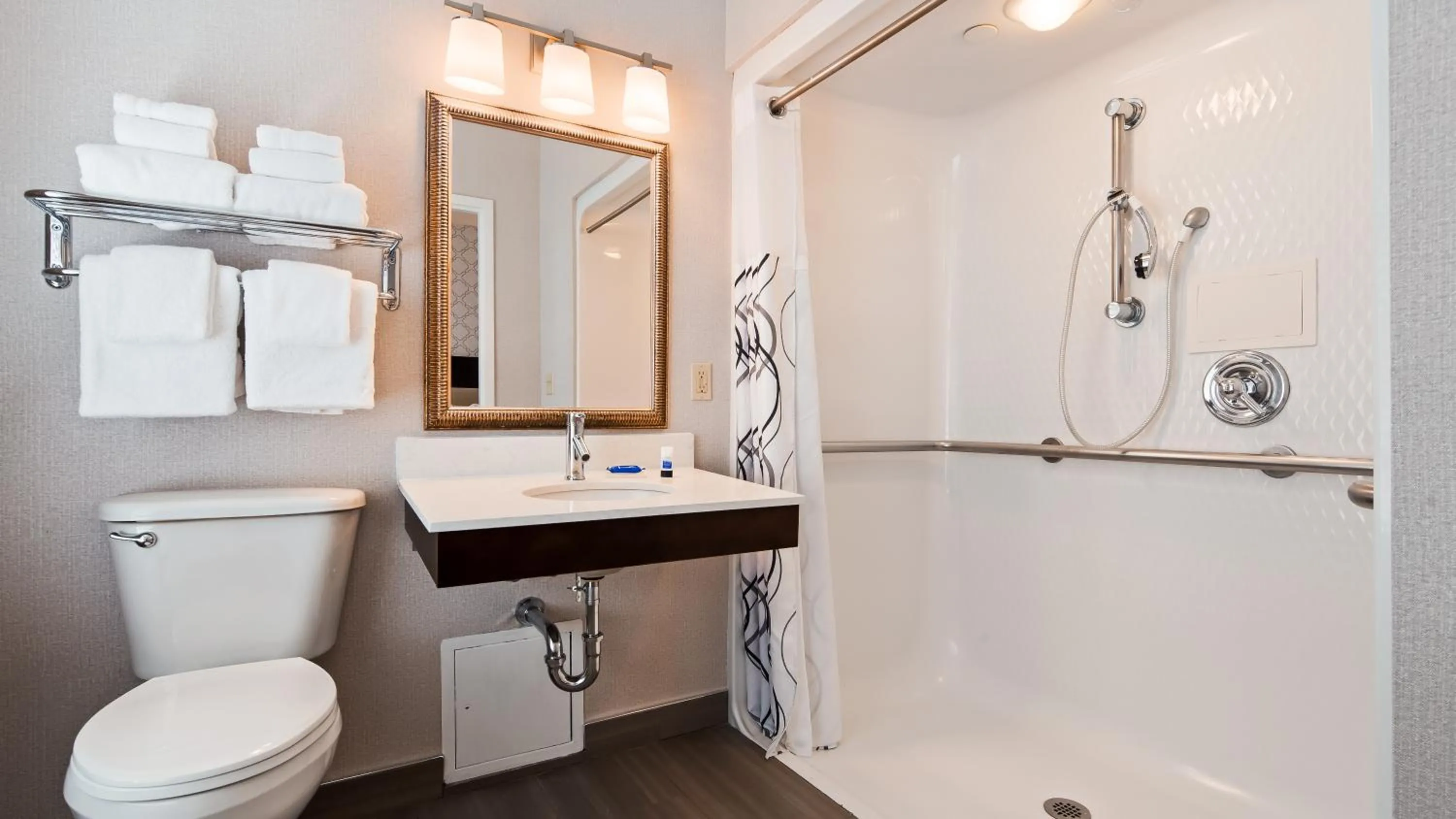 Bathroom in Best Western Plus St. Christopher Hotel