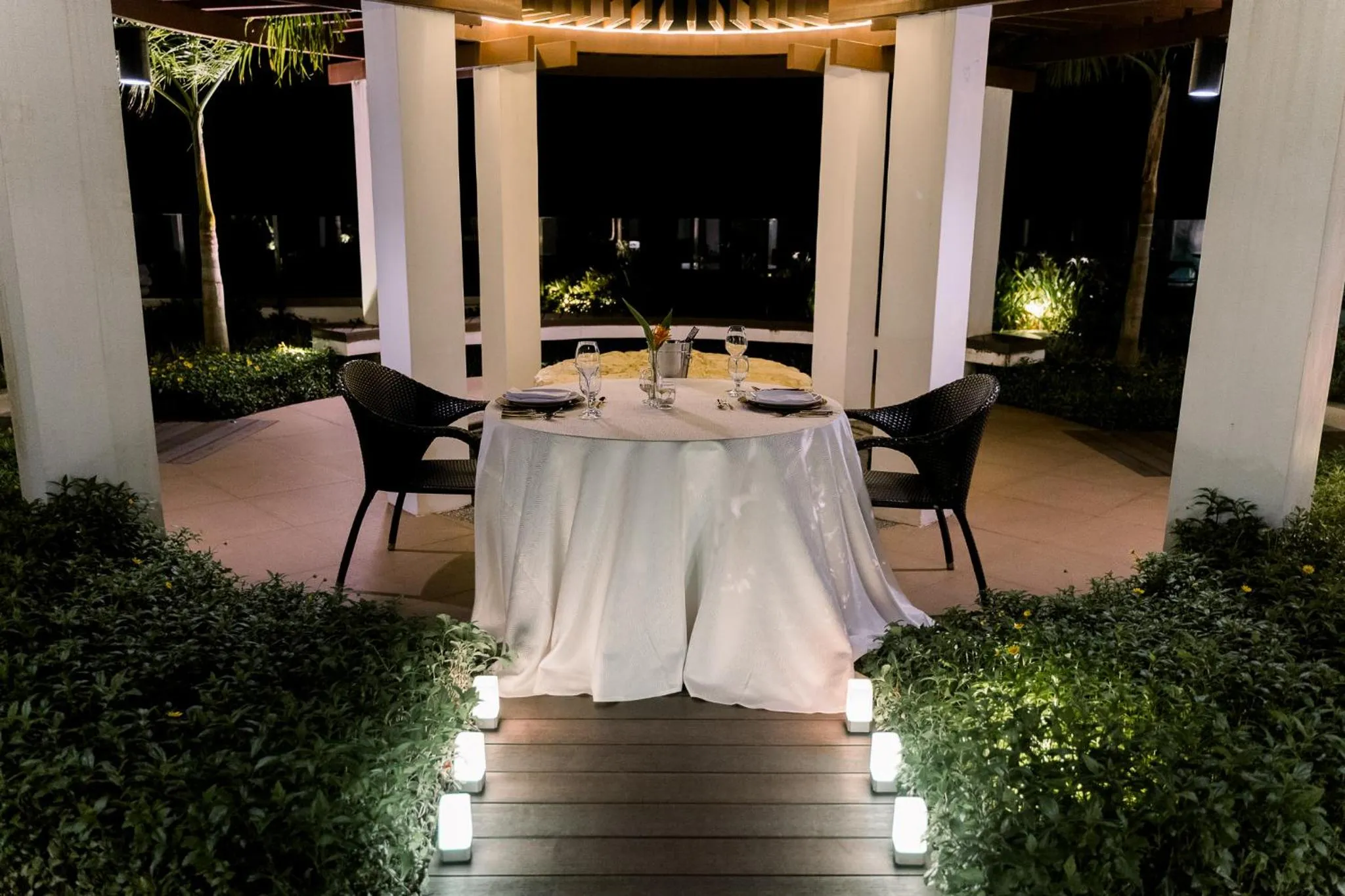 Dinner in Belmont Hotel Boracay near Newcoast Beach