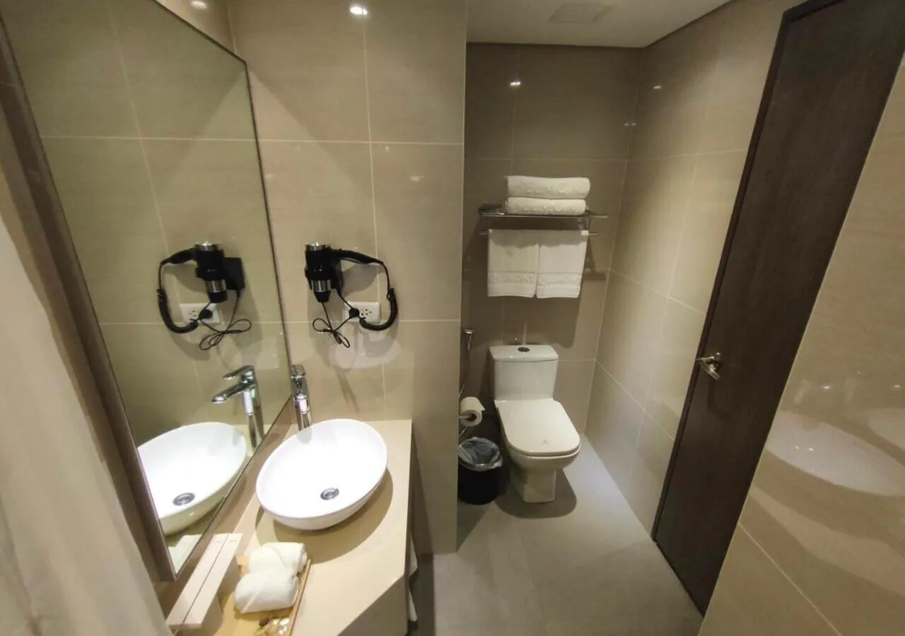 Toilet in Belmont Hotel Boracay near Newcoast Beach