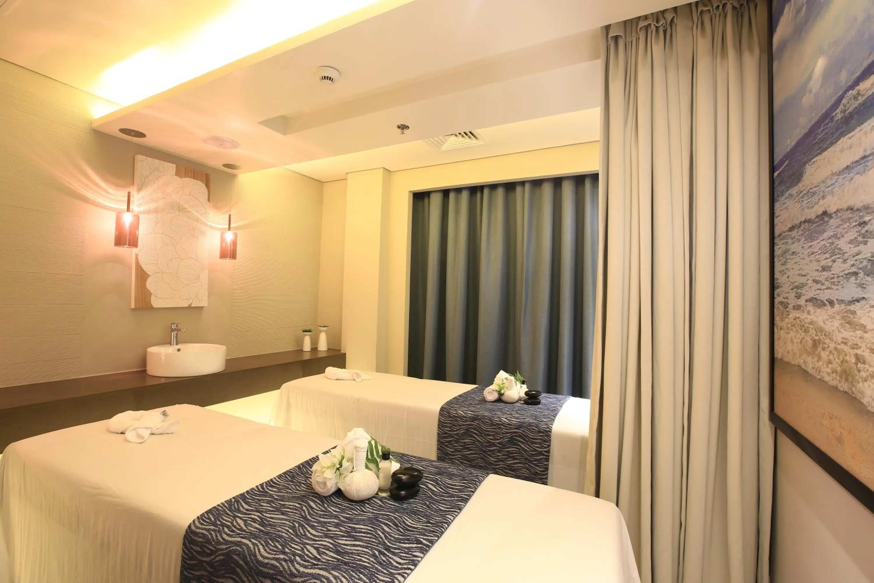 Spa and wellness centre/facilities, Bed in Belmont Hotel Boracay near Newcoast Beach