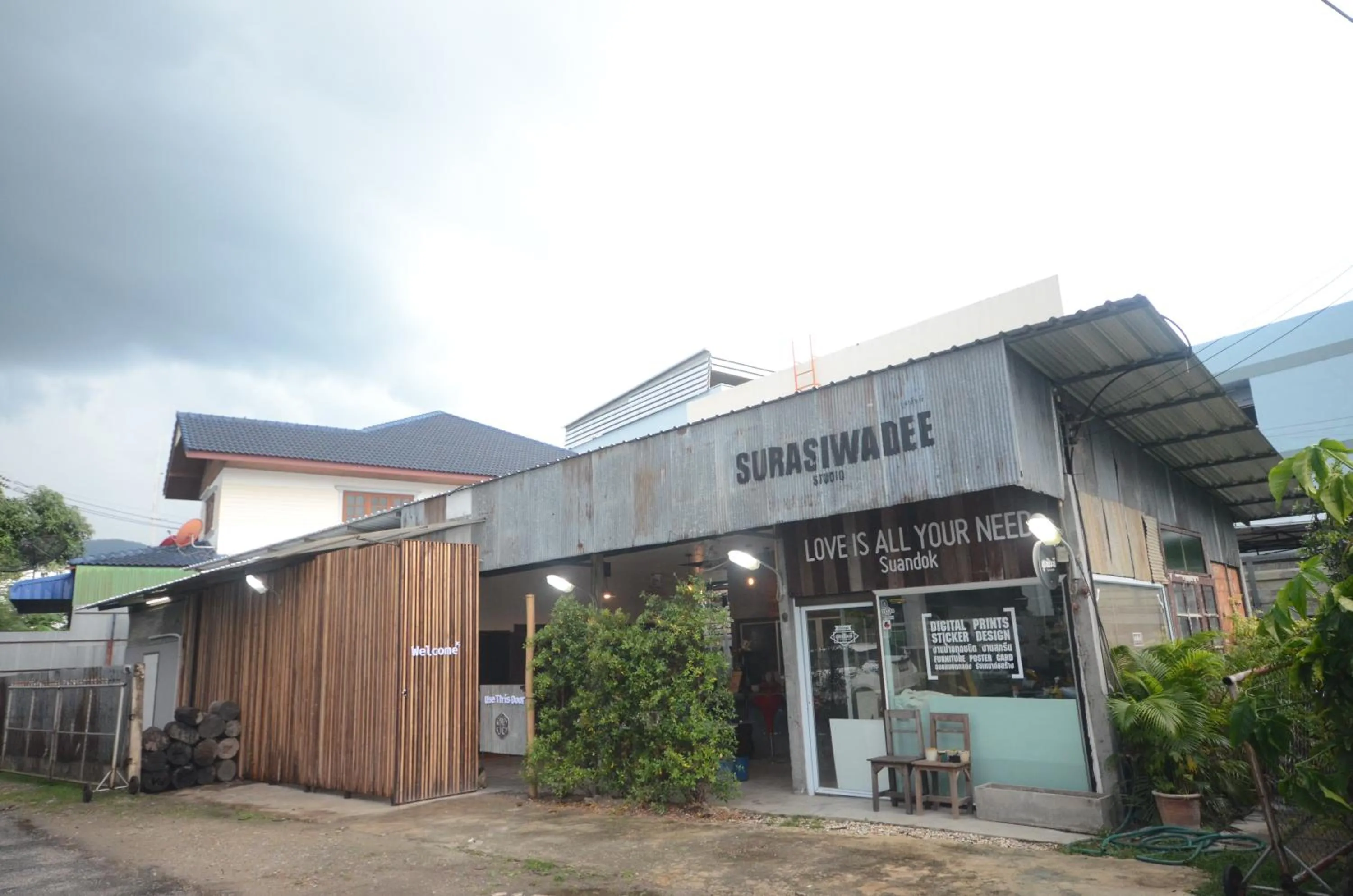 Property building in Suandok History House