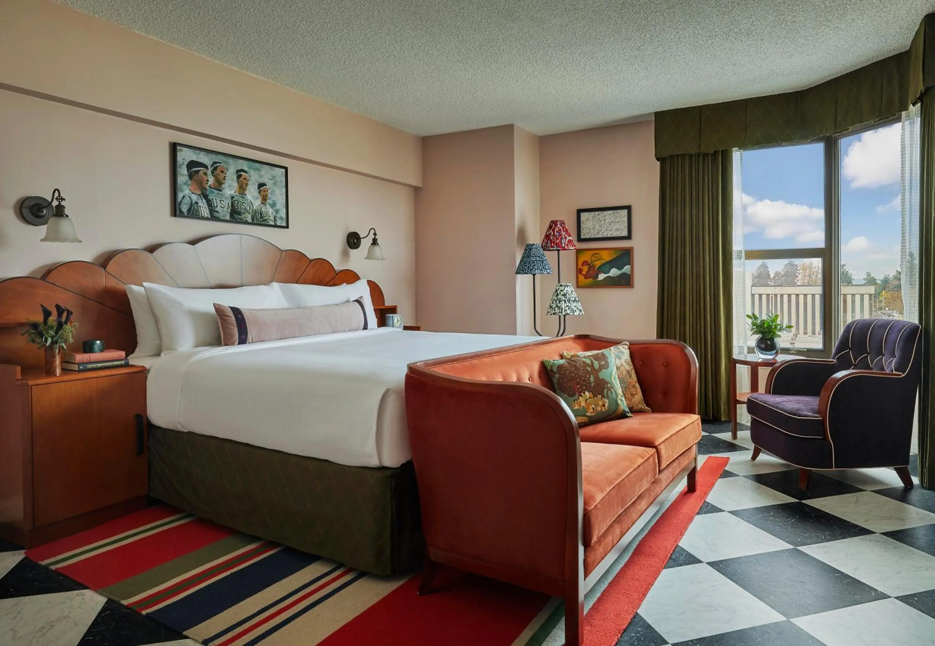 Bedroom, Bed in Graduate Seattle