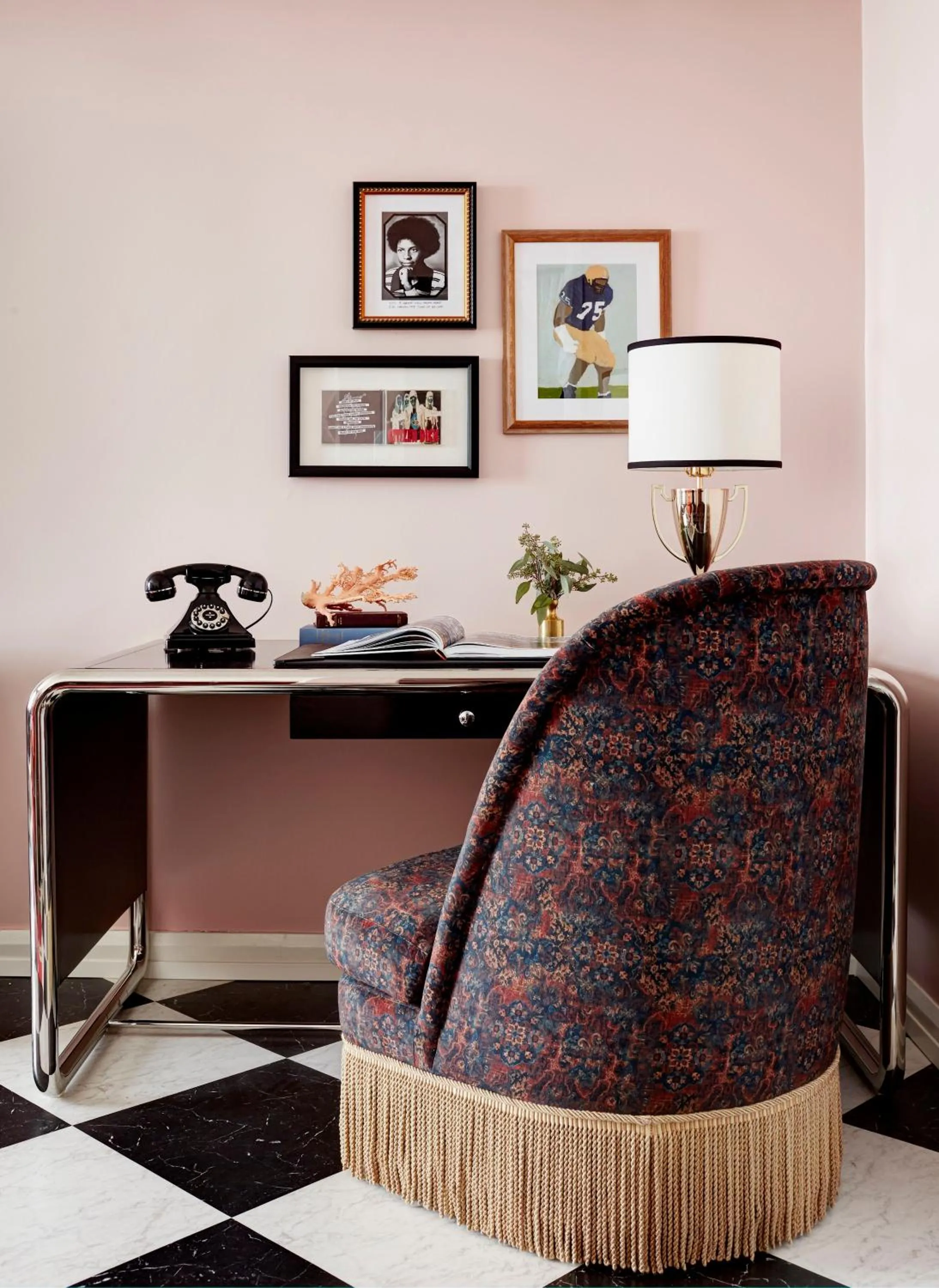 Bedroom in Graduate Seattle