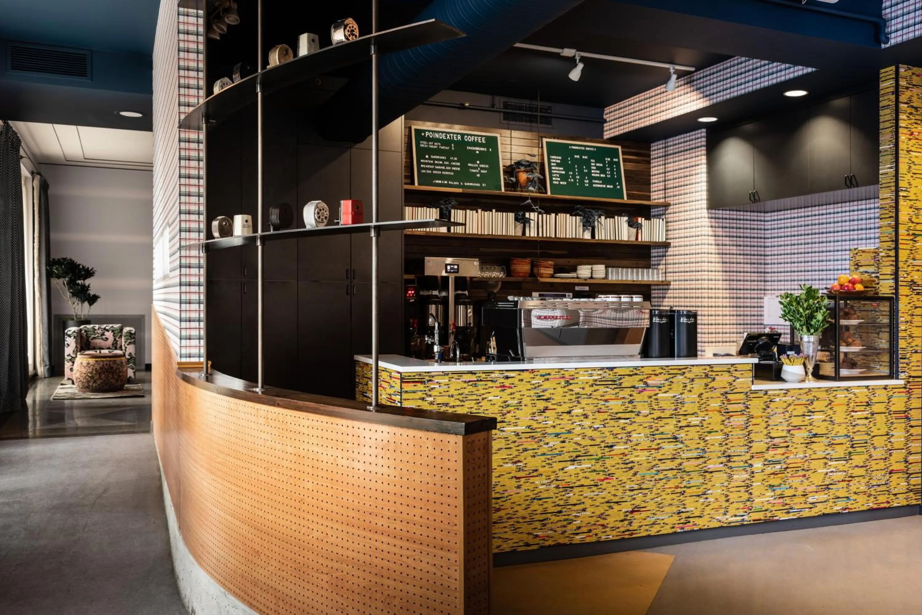 Restaurant/places to eat in Graduate Seattle