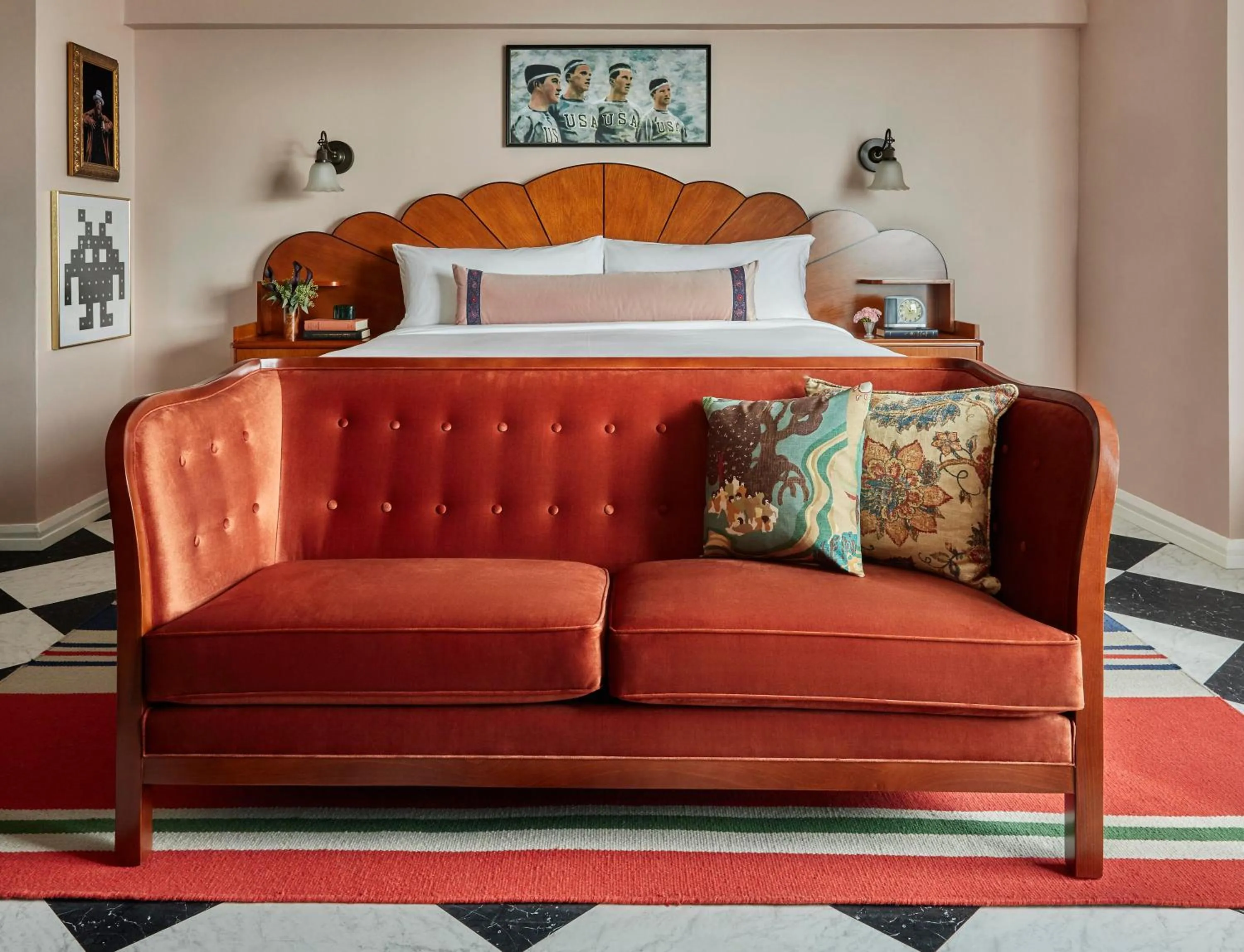 Bedroom in Graduate Seattle