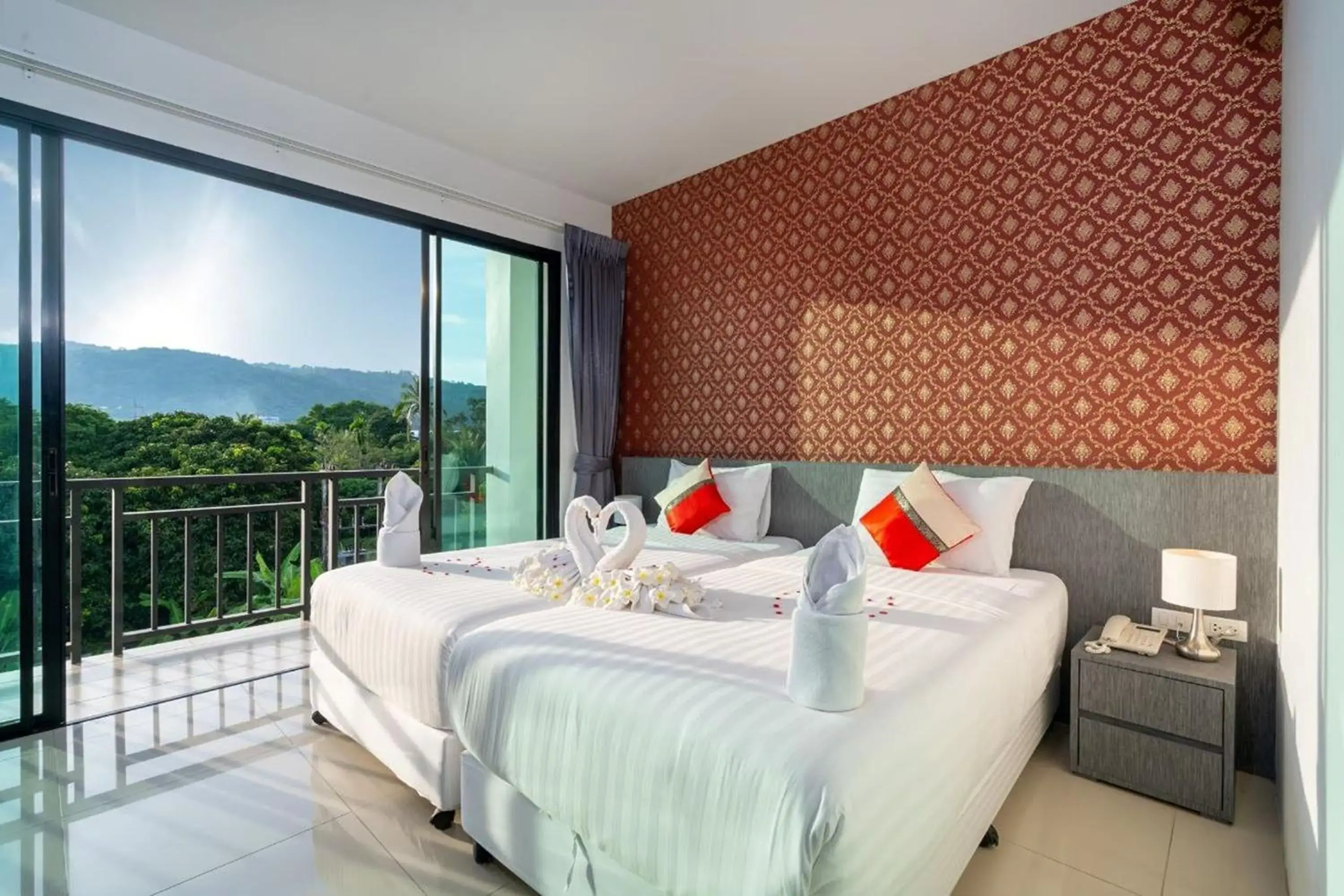Superior Twin Room with City View in The Thames Pool Access Resort & Villa - SHA Extra Plus Superior Twin Room with City View in The Thames Pool Access Resort & Villa - SHA Extra Plus