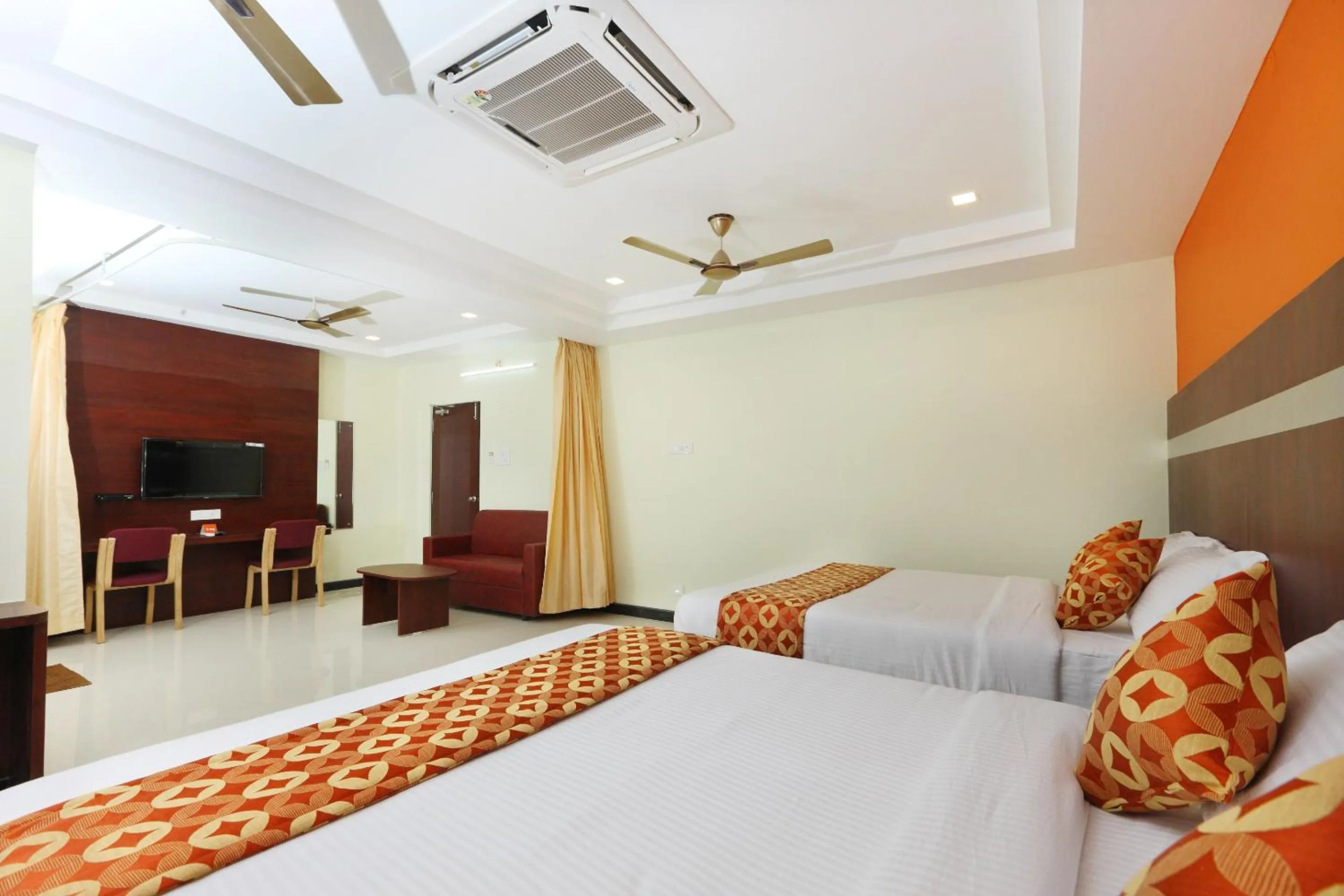 Bed in Hotel Ramcharan Residency, Tirupati