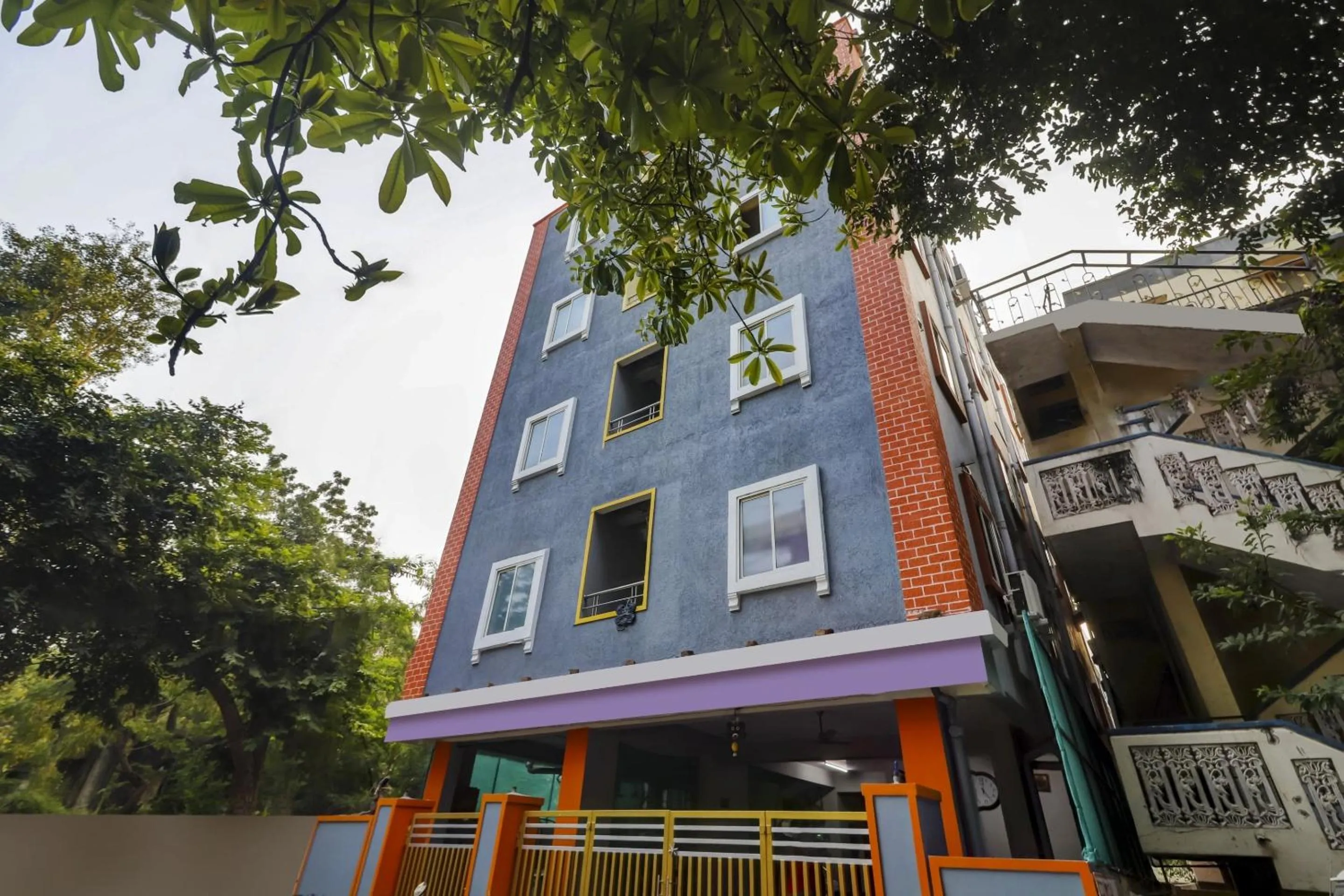Facade/entrance in Hotel O Srinidhi Inn