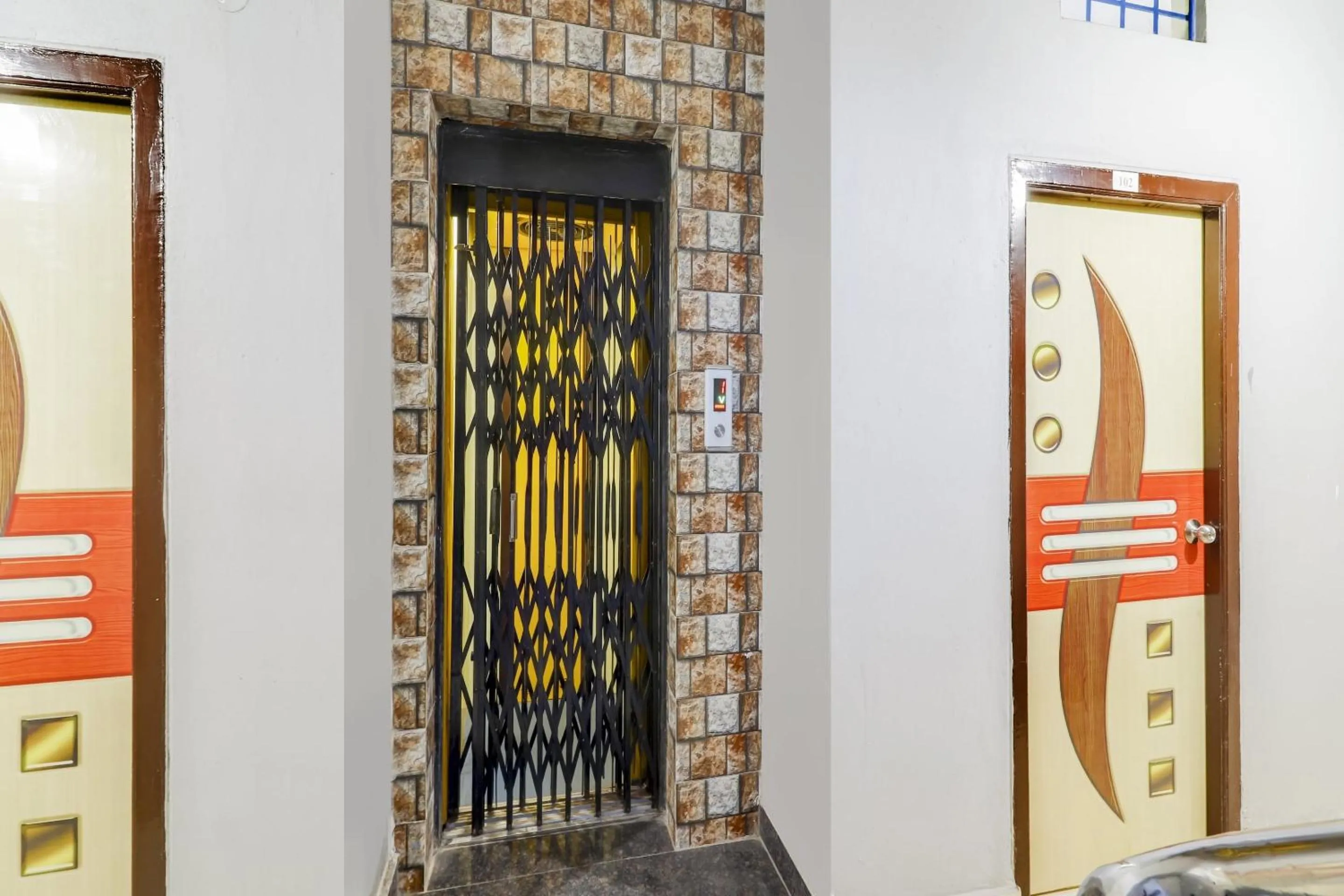 Lobby or reception in Hotel O Srinidhi Inn