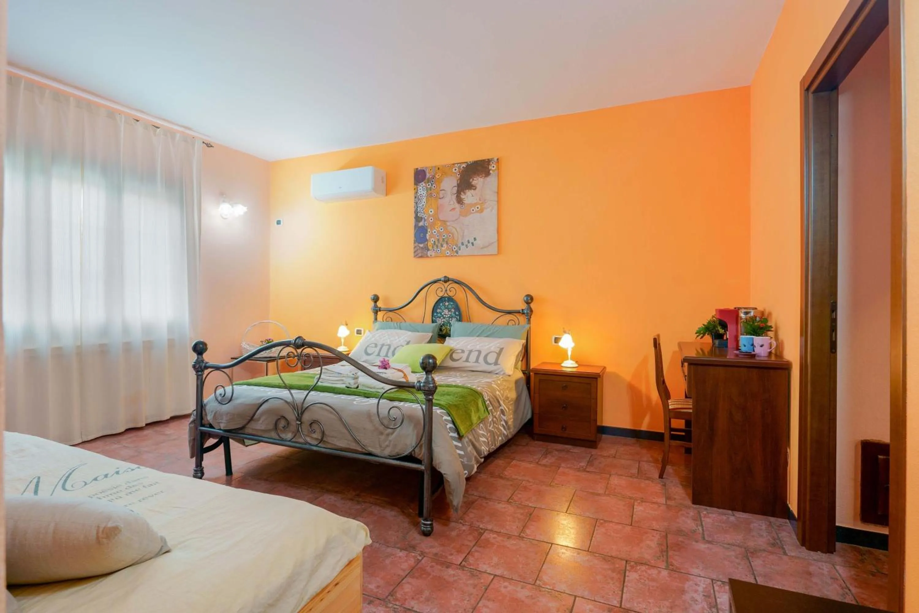 Photo of the whole room, Bed in B&B Gassa d'Amante