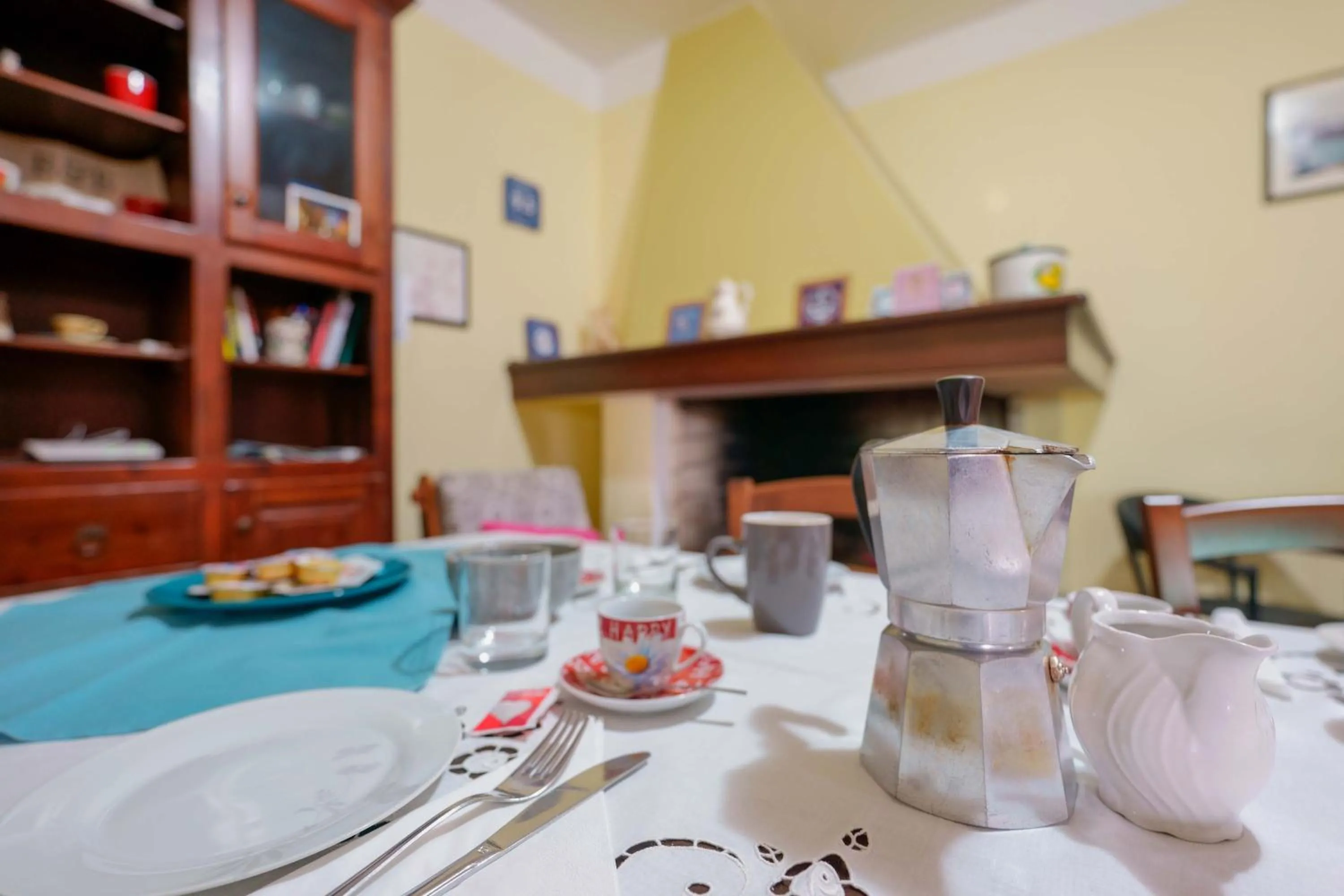 Dining area in B&B Gassa d'Amante
