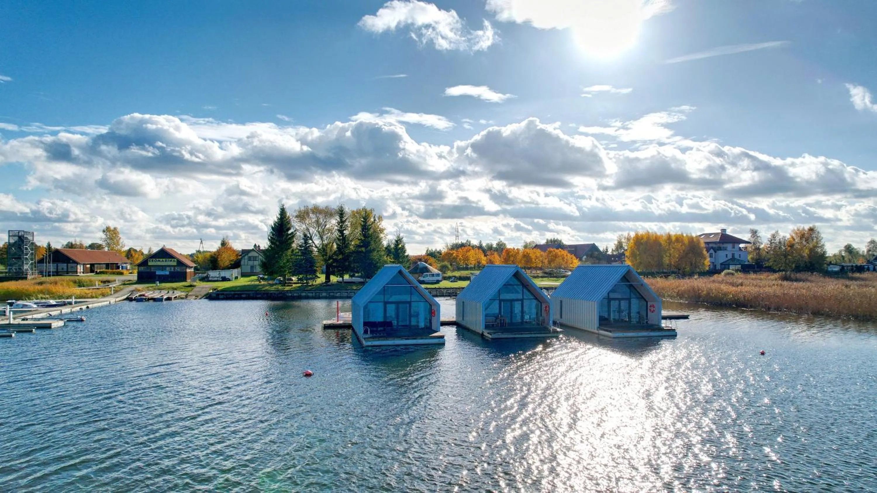 Day in Domy na Wodzie na Mazurach