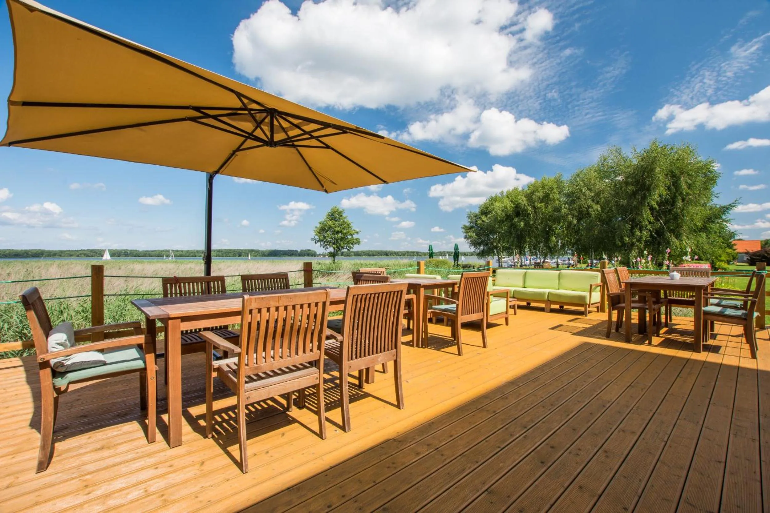 Restaurant/places to eat in Domy na Wodzie na Mazurach