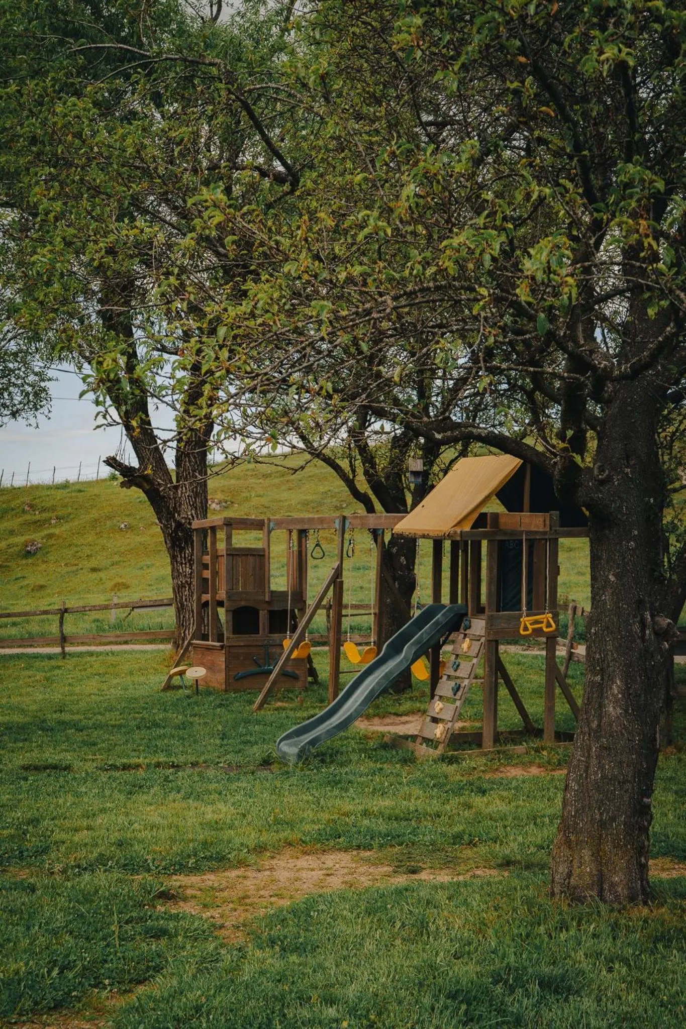 children in Ursa Mica Glamping Resort