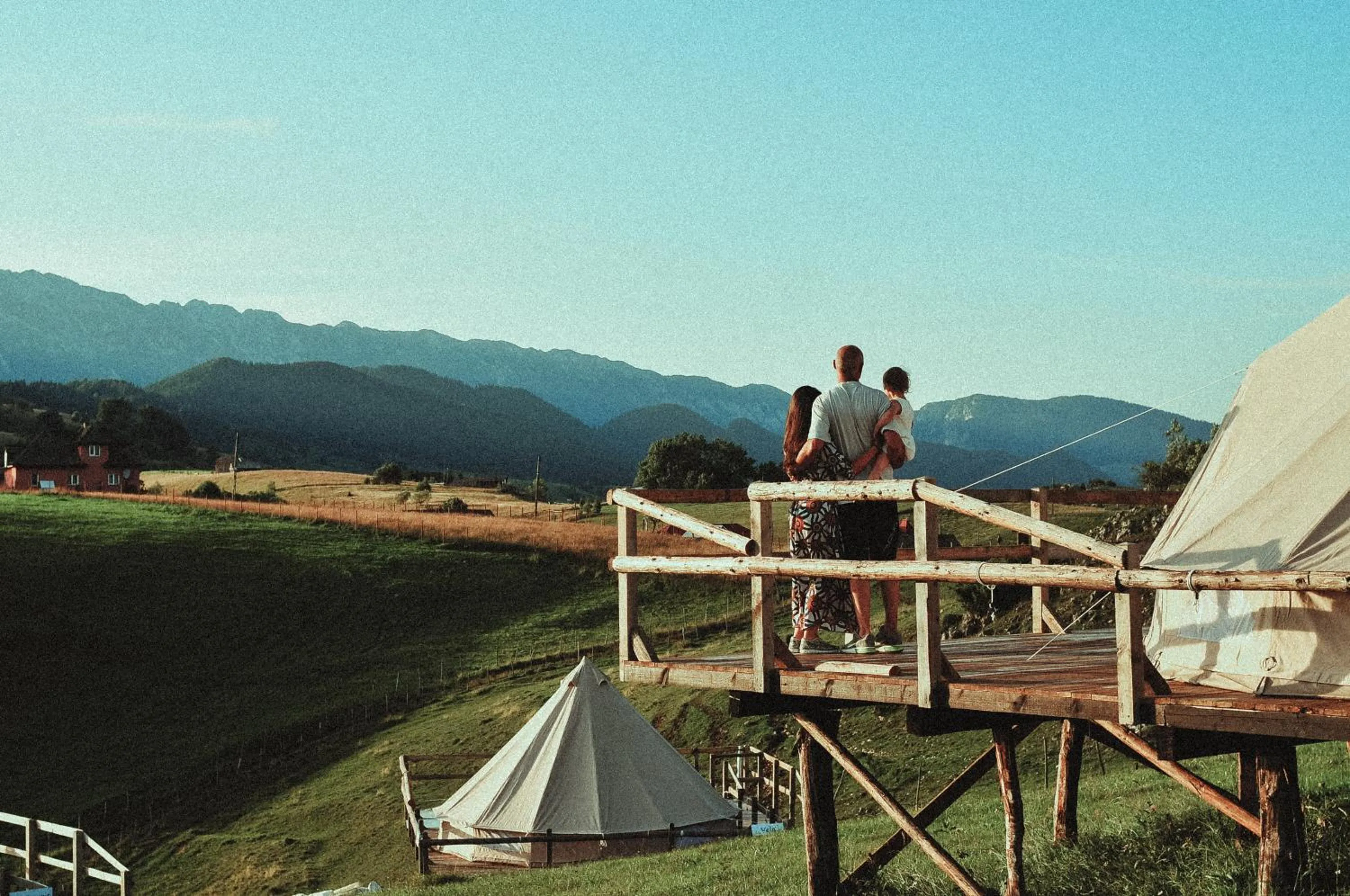 People in Ursa Mica Glamping Resort