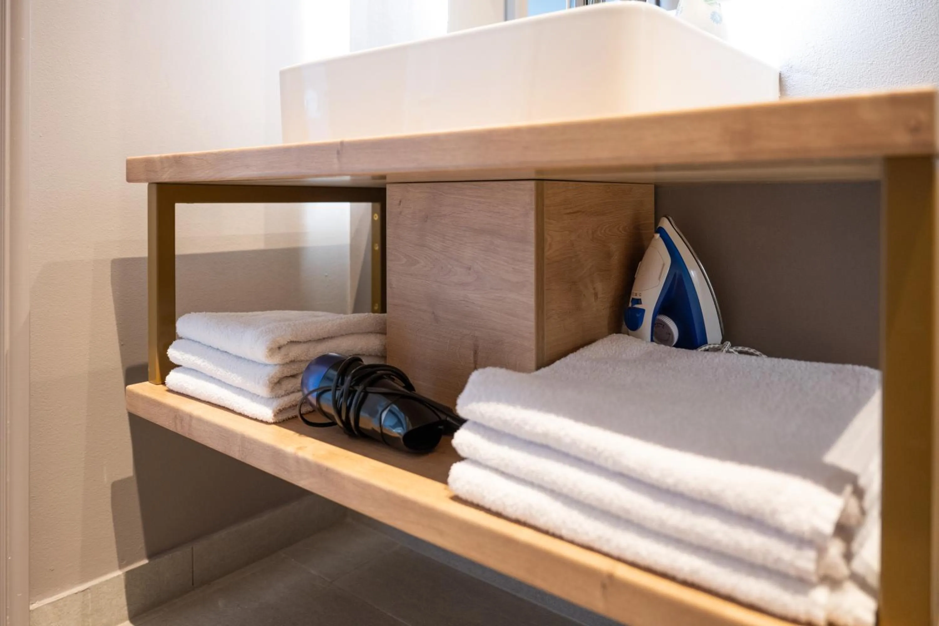 flat iron, Bed in KH Opera Apartments