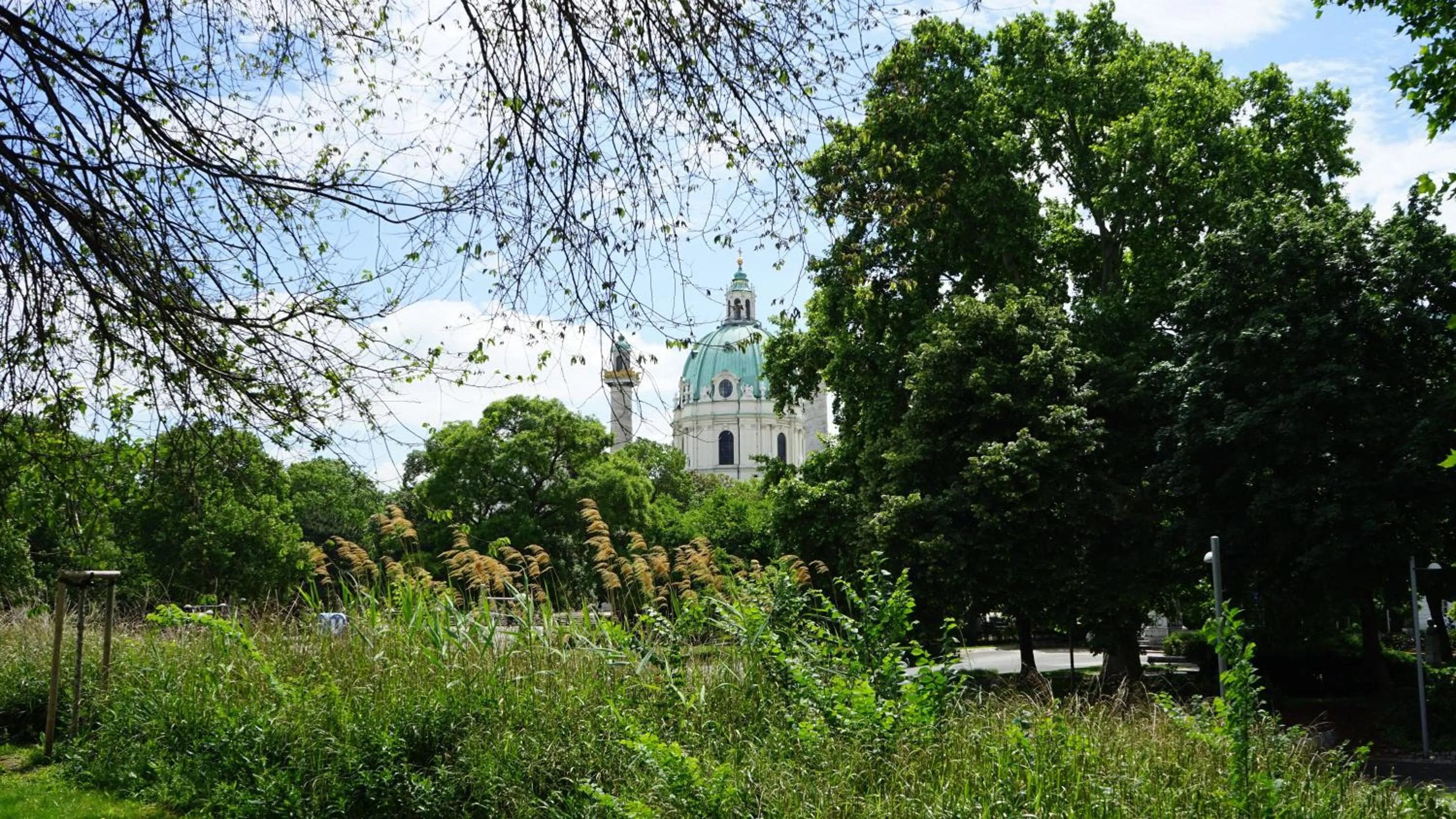 Nearby landmark in KH Opera Apartments